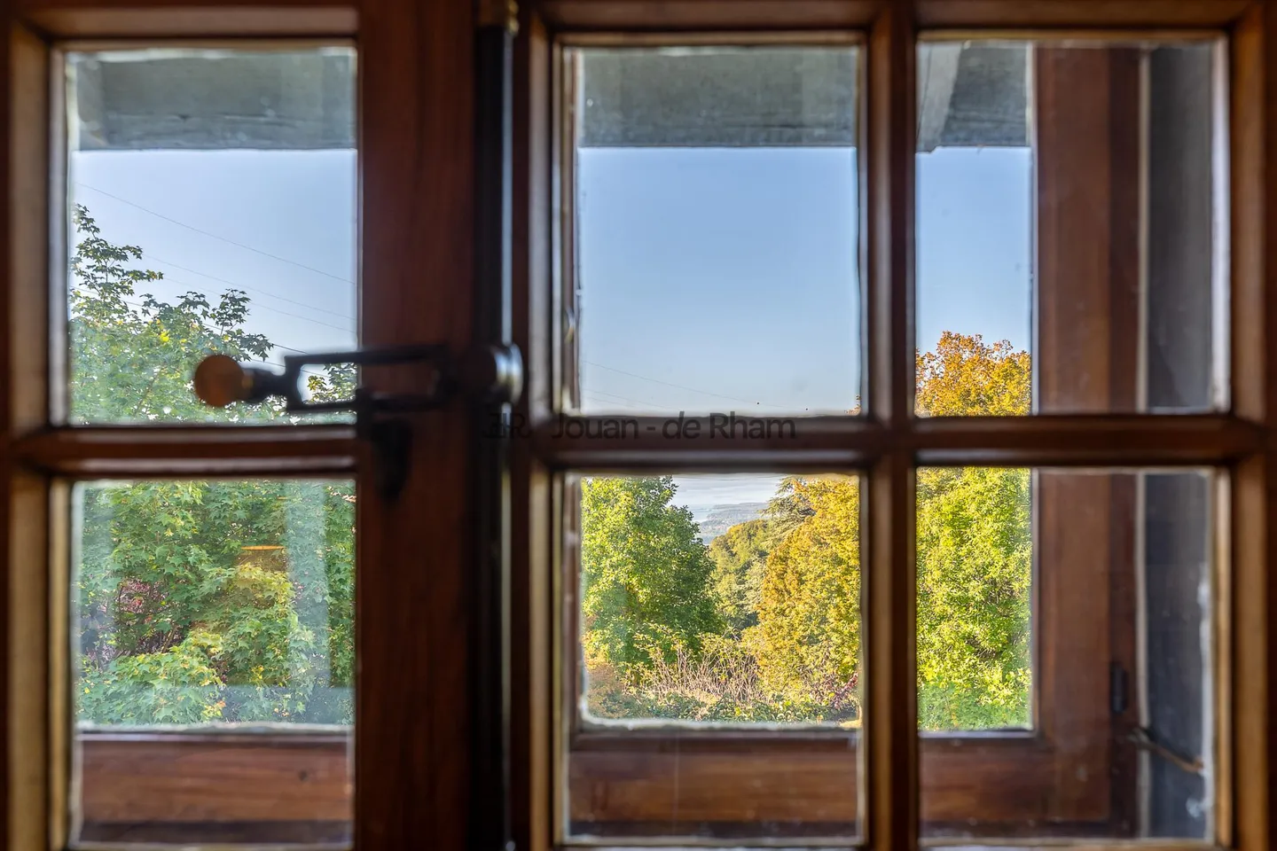 Maison de charme avec annexe - Photo 3 sur 21