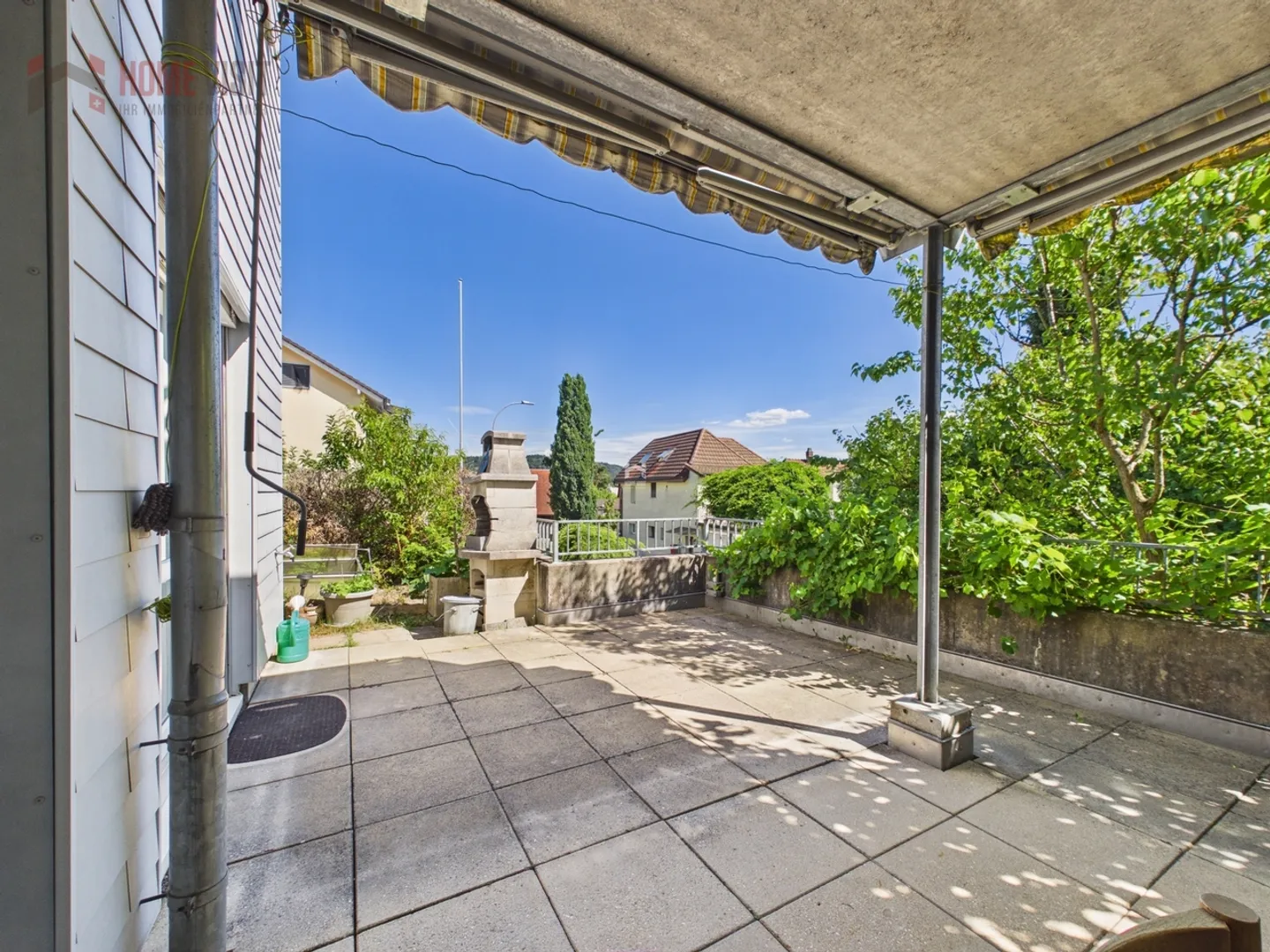 Spacious 5.5-Room Semi-Detached House - Living with Plenty of Space and Charm - Photo 16 of 19