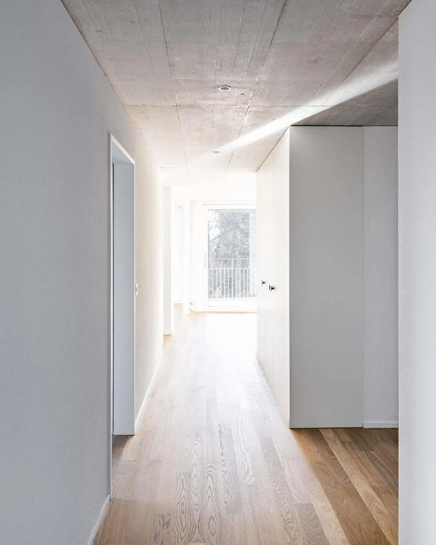 Nuovo appartamento nel complesso '7 Lerchen' - La tua casa moderna a Kloten - Foto 2 di 7