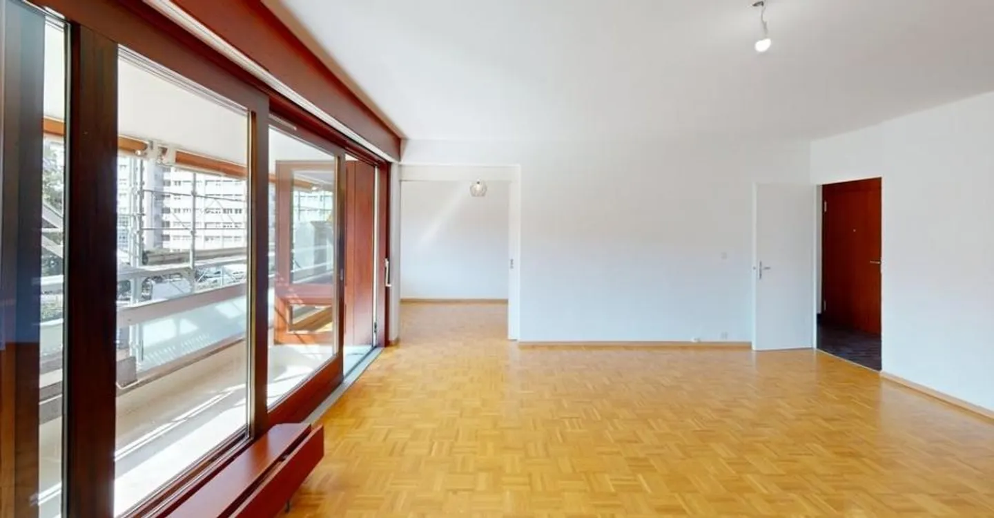 Appartement Charmant à La Tourelle - Photo 3 sur 8