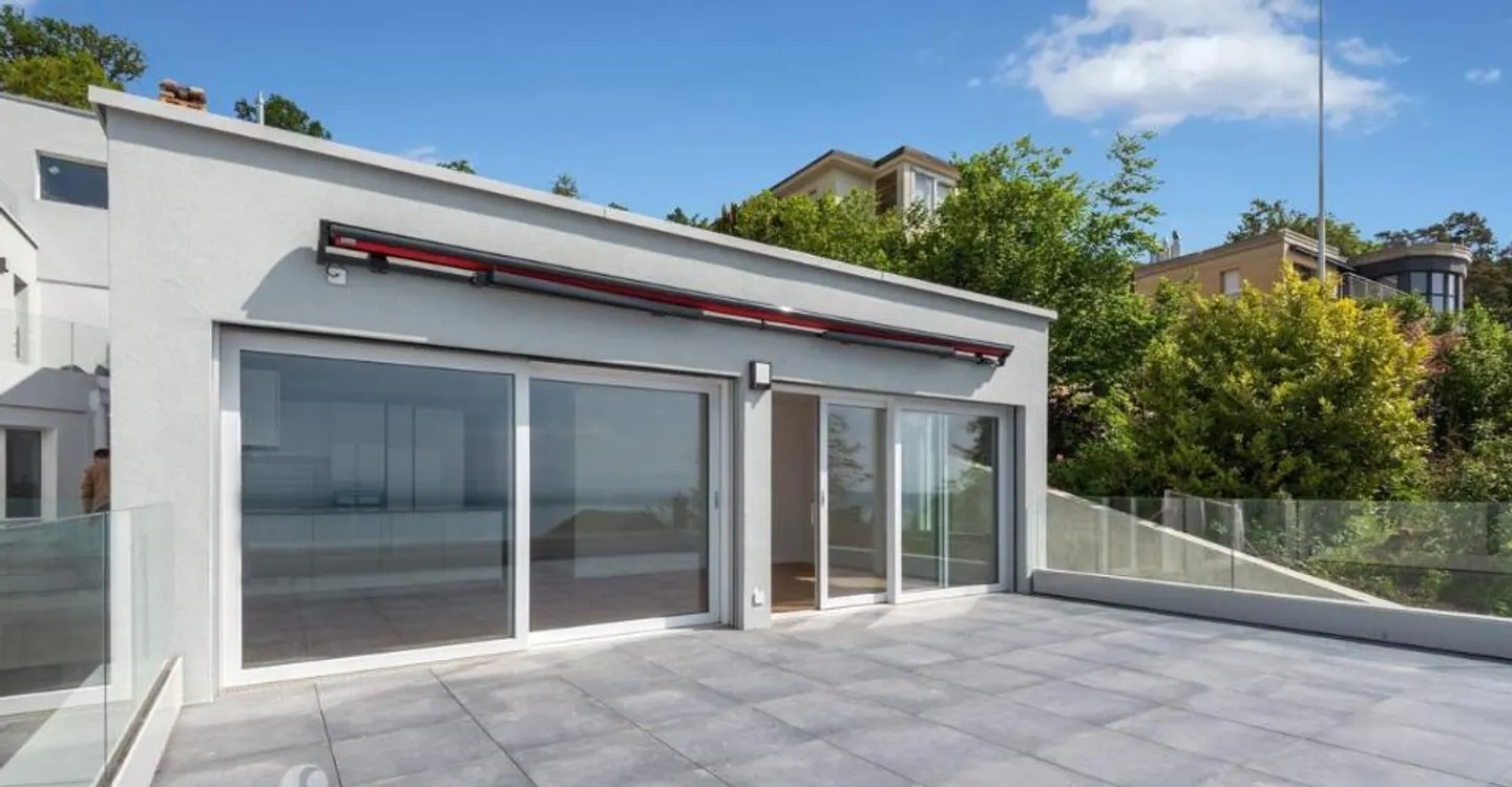 Bellissimo appartamento di 4.5 locali con vista lago - Foto 1 di 11