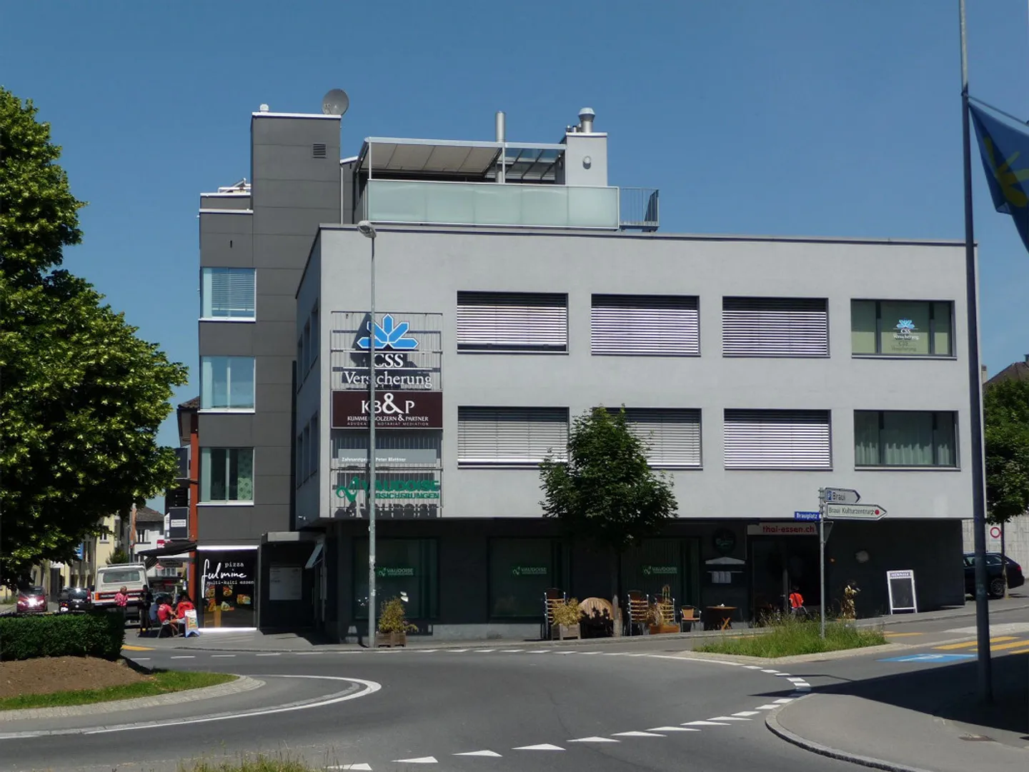 Ufficio/Stanza di pratica all'incrocio di Hochdorf - Foto 2 di 3