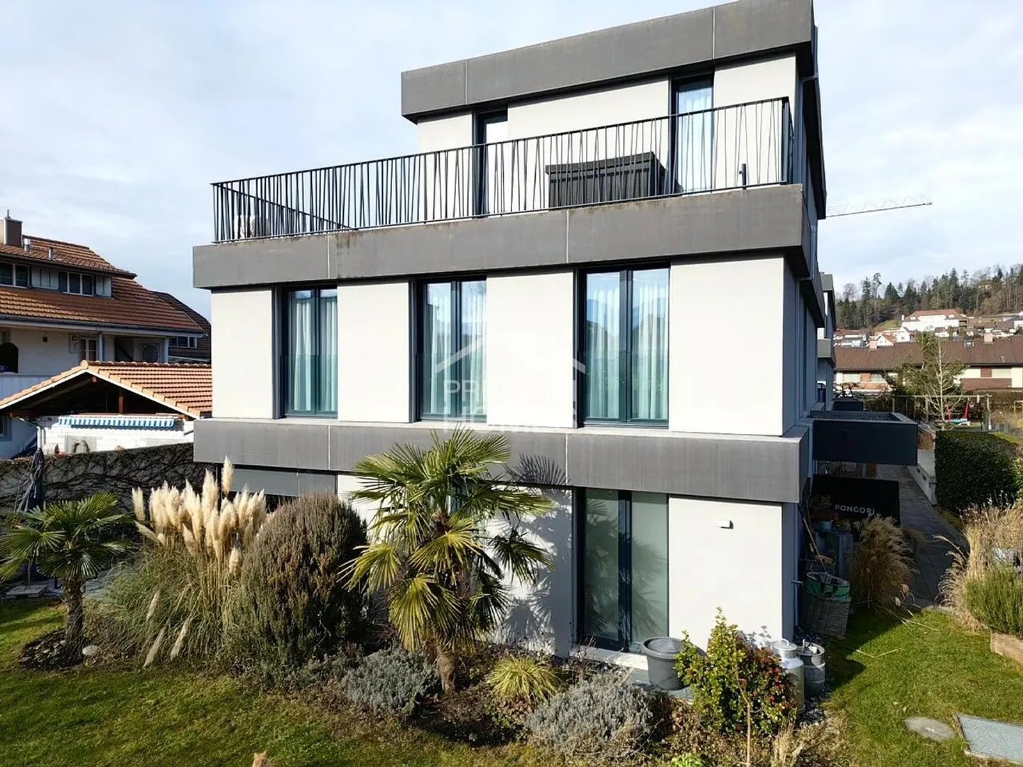 Living that sets new standards - Photo 1 of 7