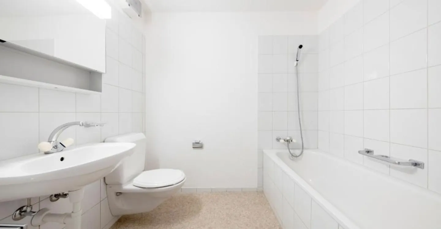 Zona residenziale tranquilla! - Foto 6 di 8