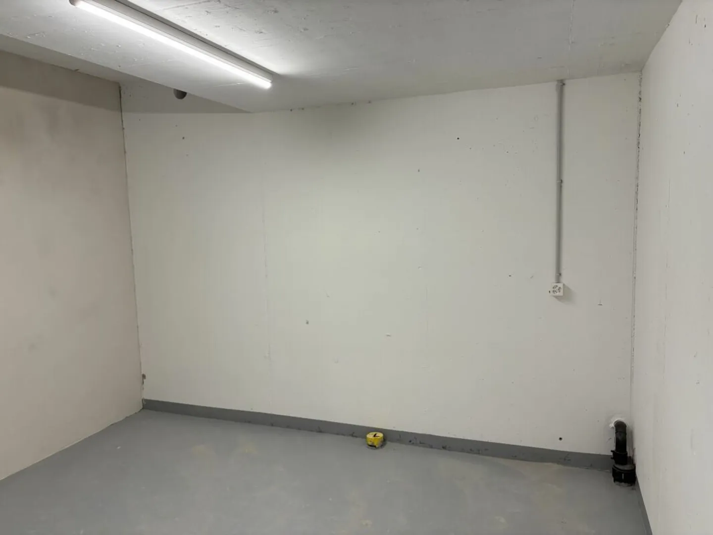 Looking for storage or space for a hobby? Available room for rent. - Photo 1 of 7
