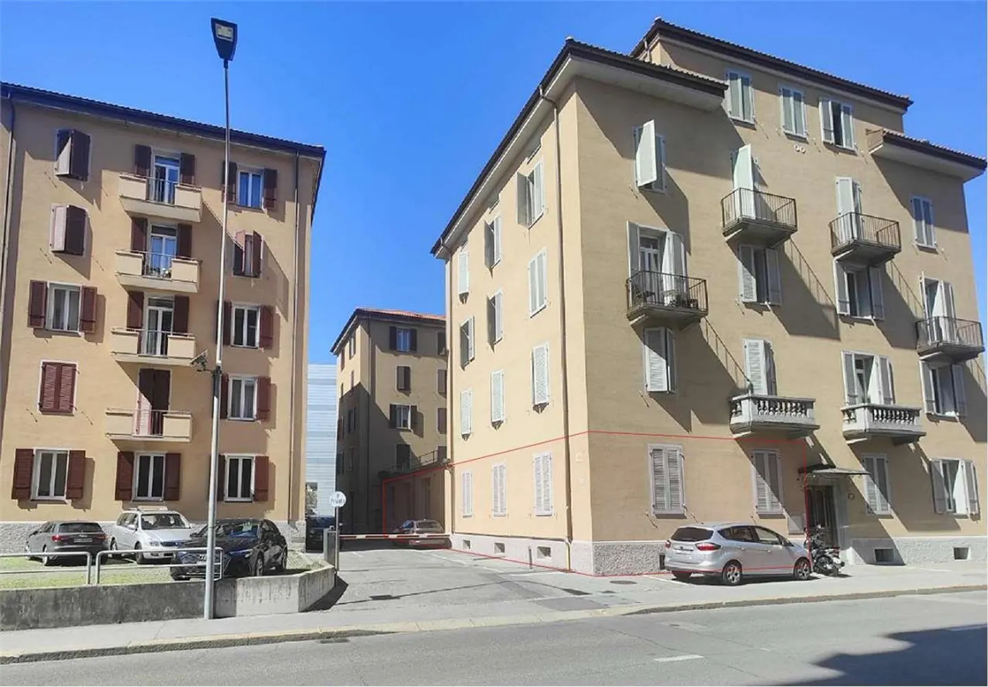 Spazio commerciale nel centro di Lugano - Foto 1 di 12