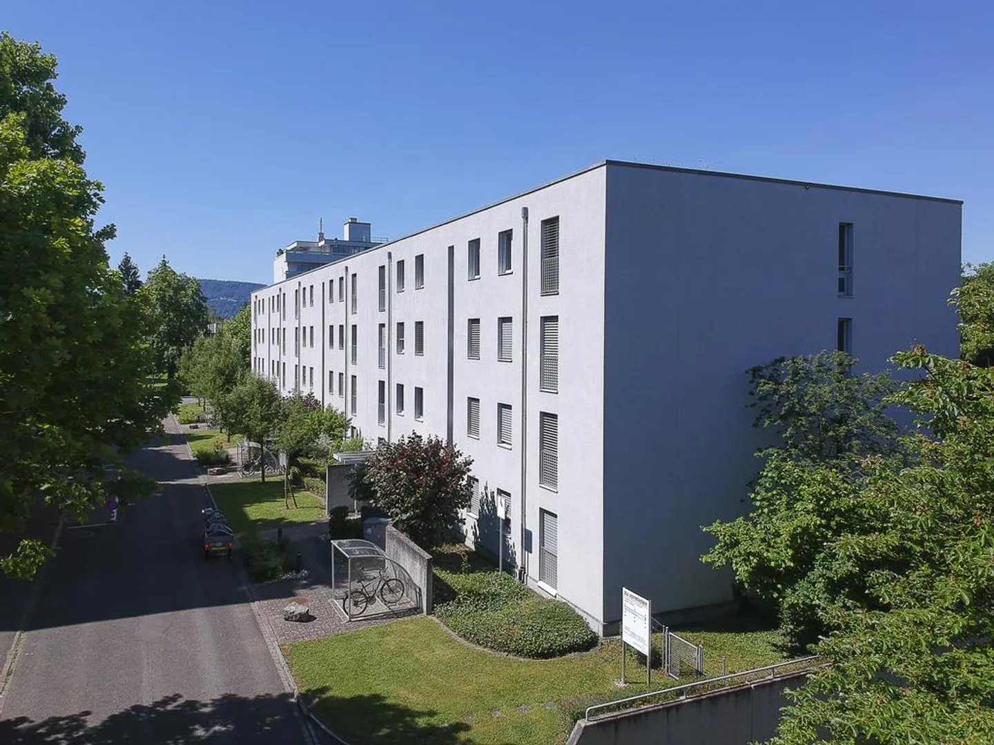 Moderno appartamento di 4.5 locali in una posizione tranquilla! - Foto 1 di 11