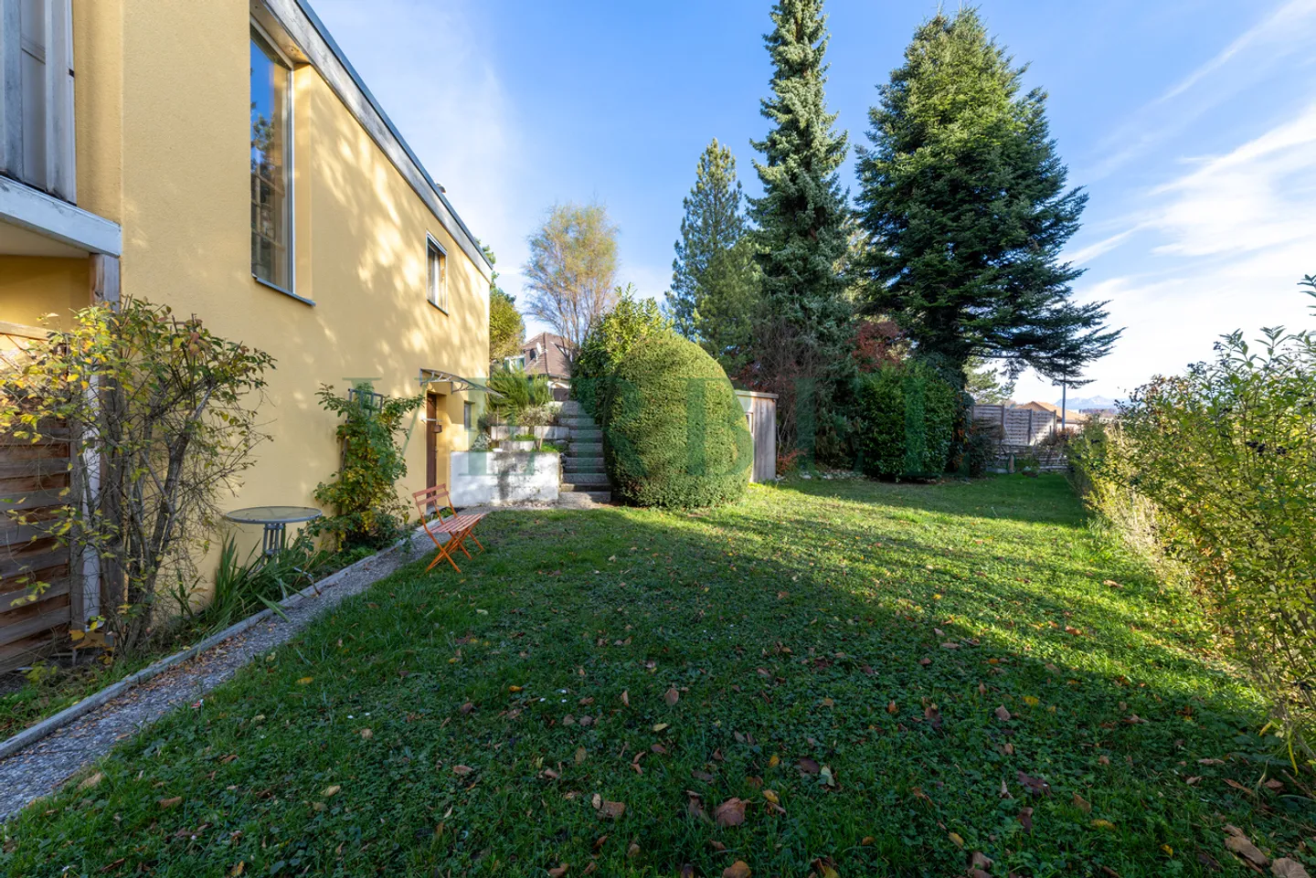 Magnificent semi-detached house with large garden - Photo 10 of 10