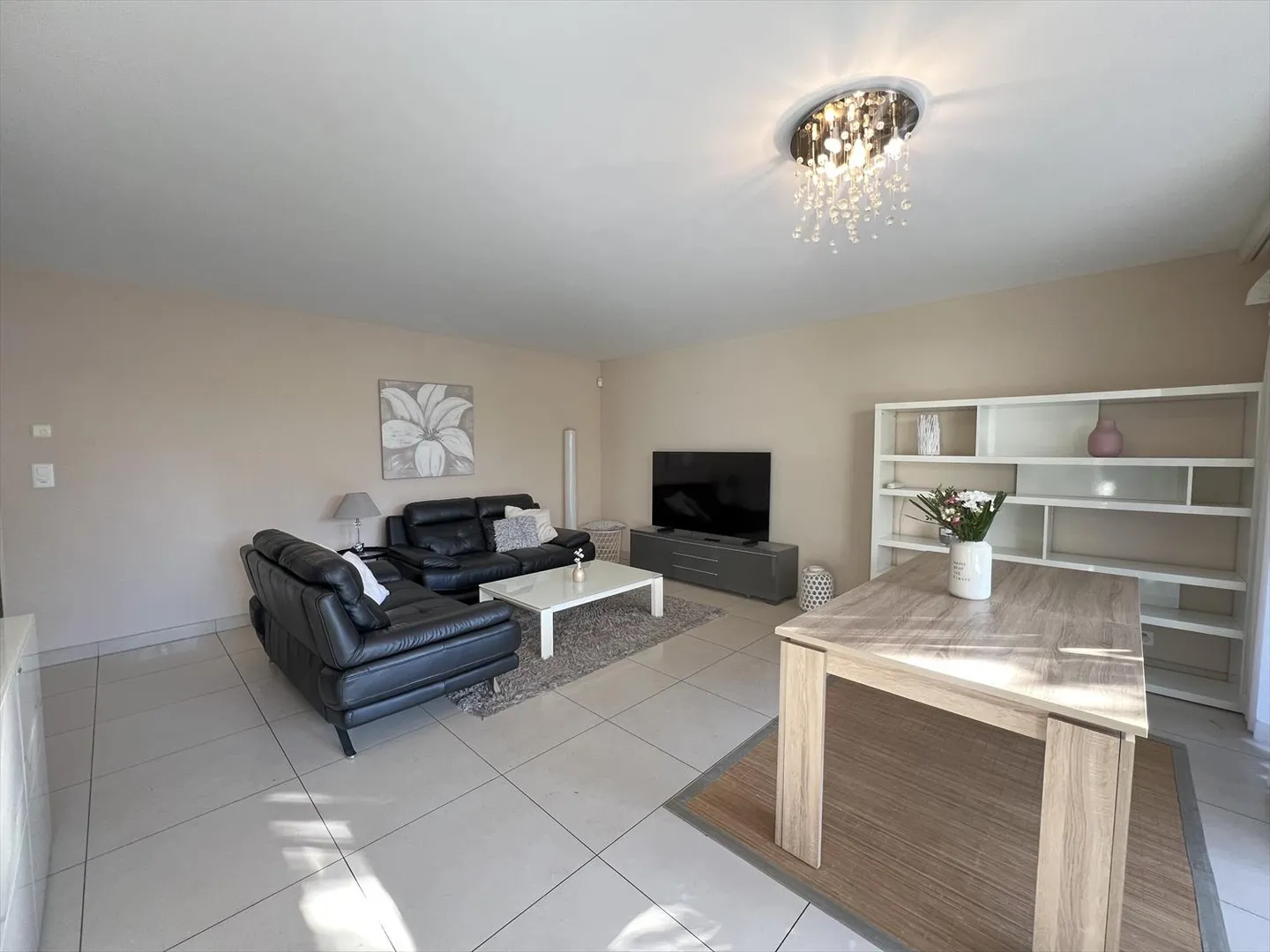 Appartamento 5 locali - Foto 2 di 8