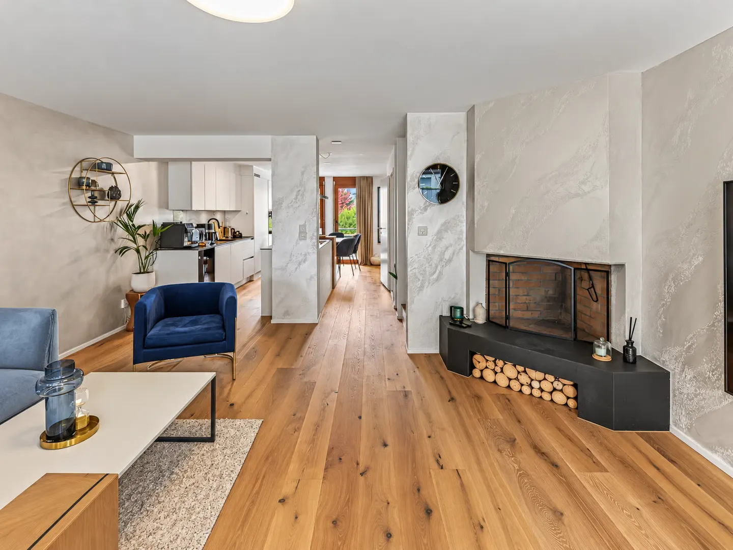 Familienglück mit Garten & Pool - modernisiertes, 4.5-Zimmer-Reihenhaus - Foto 7 di 16