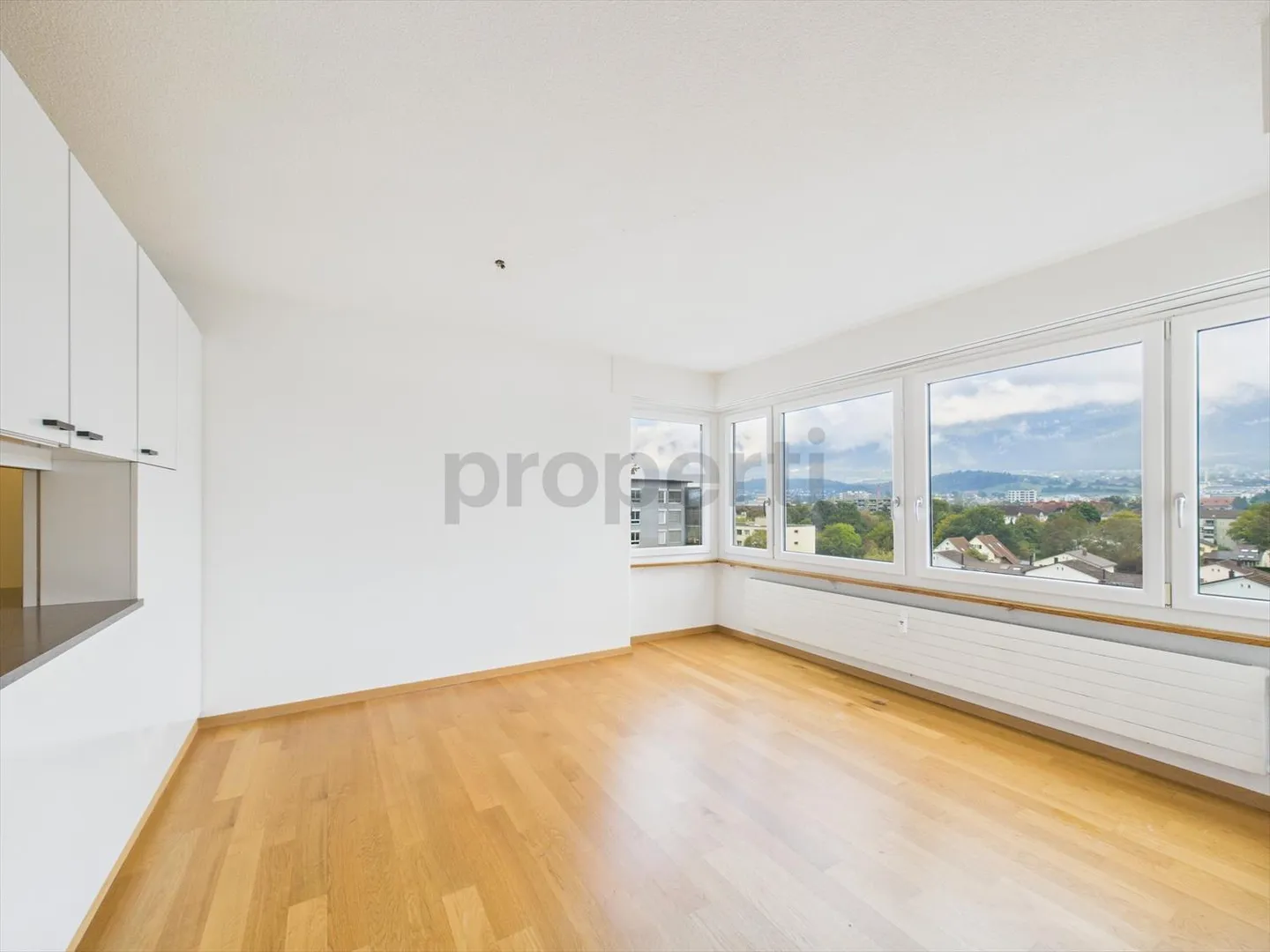 Attractive 3.5-room apartment in Solothurn with a view of the Weissen... - Photo 4 of 13