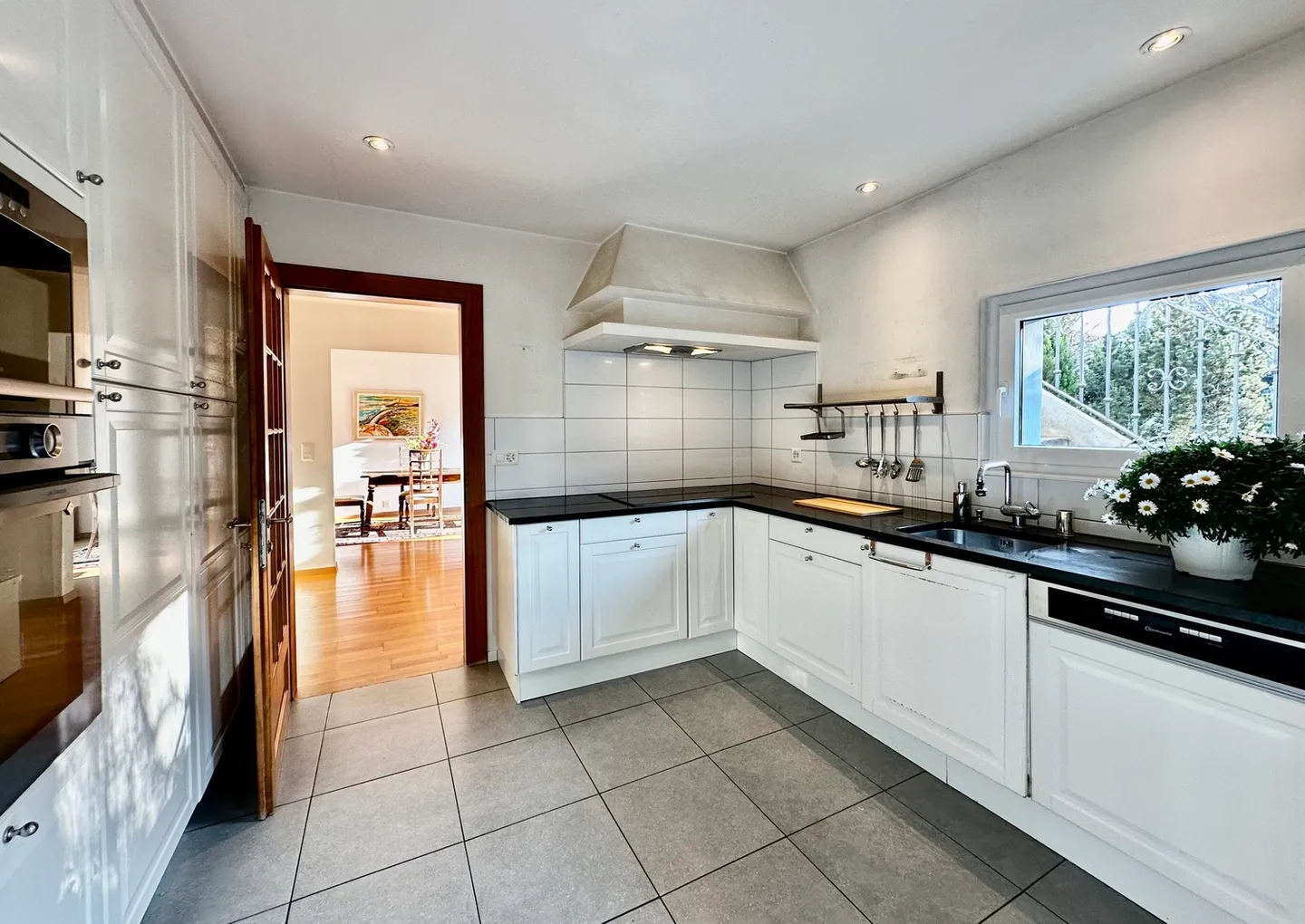 Spacious Duplex Home in Montpreveyres - Photo 3 of 5