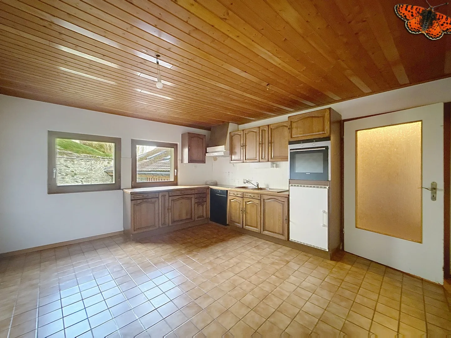 4 ROOMS - In a quiet area - Photo 1 of 10