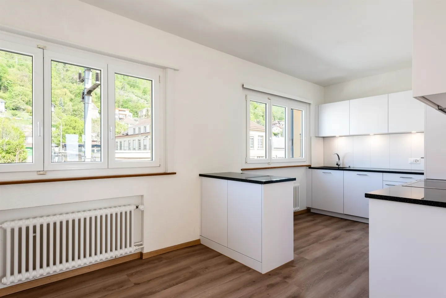 Schöne Wohnung mit Seeblick! - Foto 4 von 9