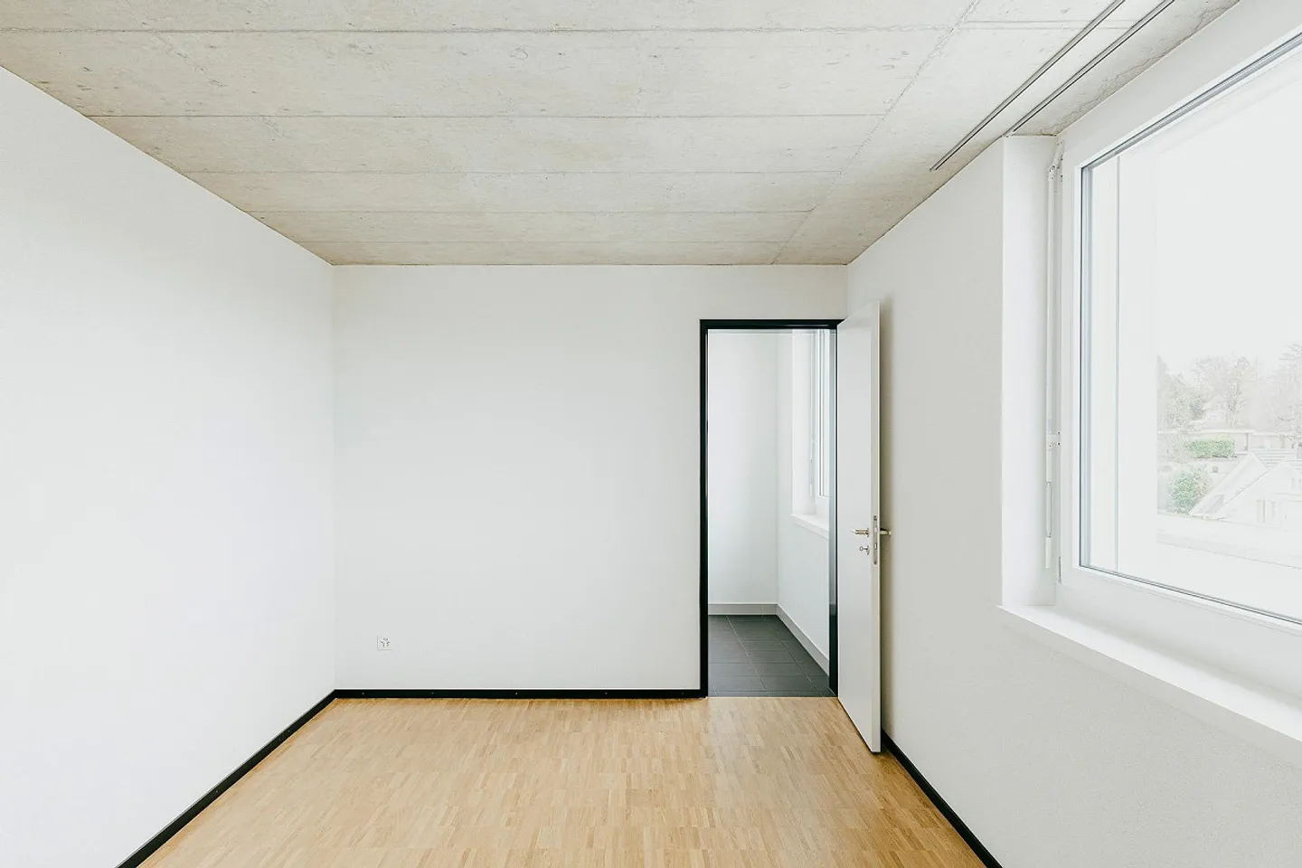 3.5-room penthouse apartment in Niederuzwil - Photo 8 of 13