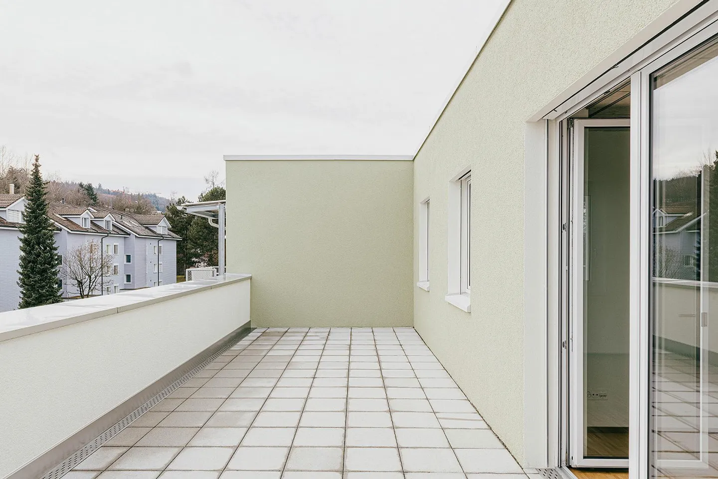 3.5-room penthouse apartment in Niederuzwil - Photo 12 of 13