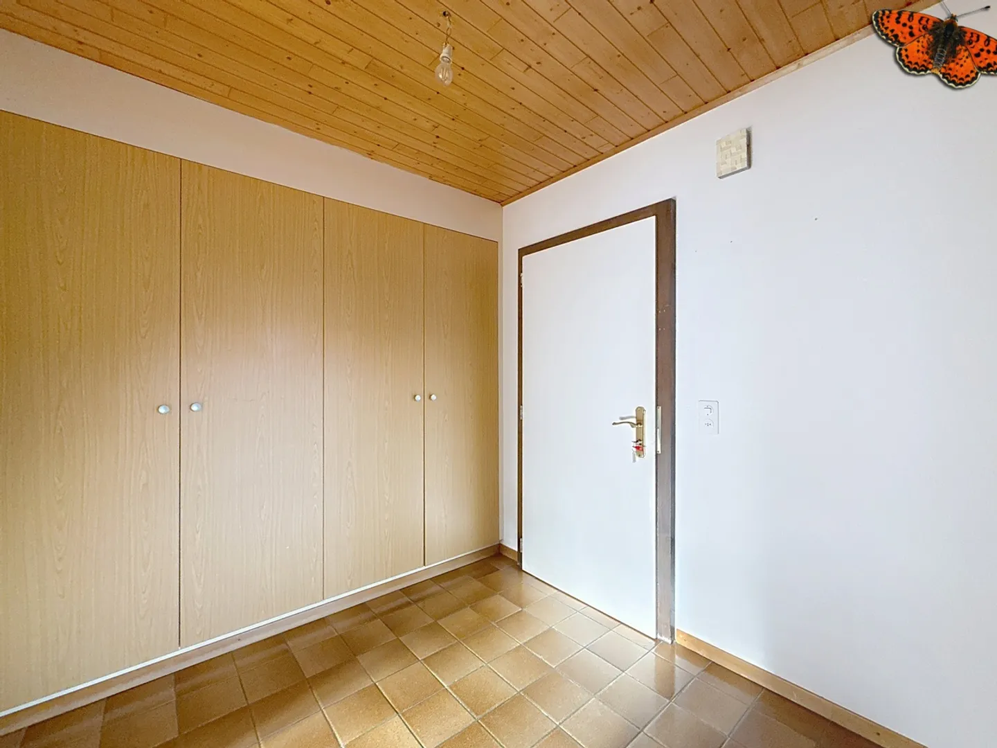 4 ROOMS - In a quiet area - Photo 7 of 10