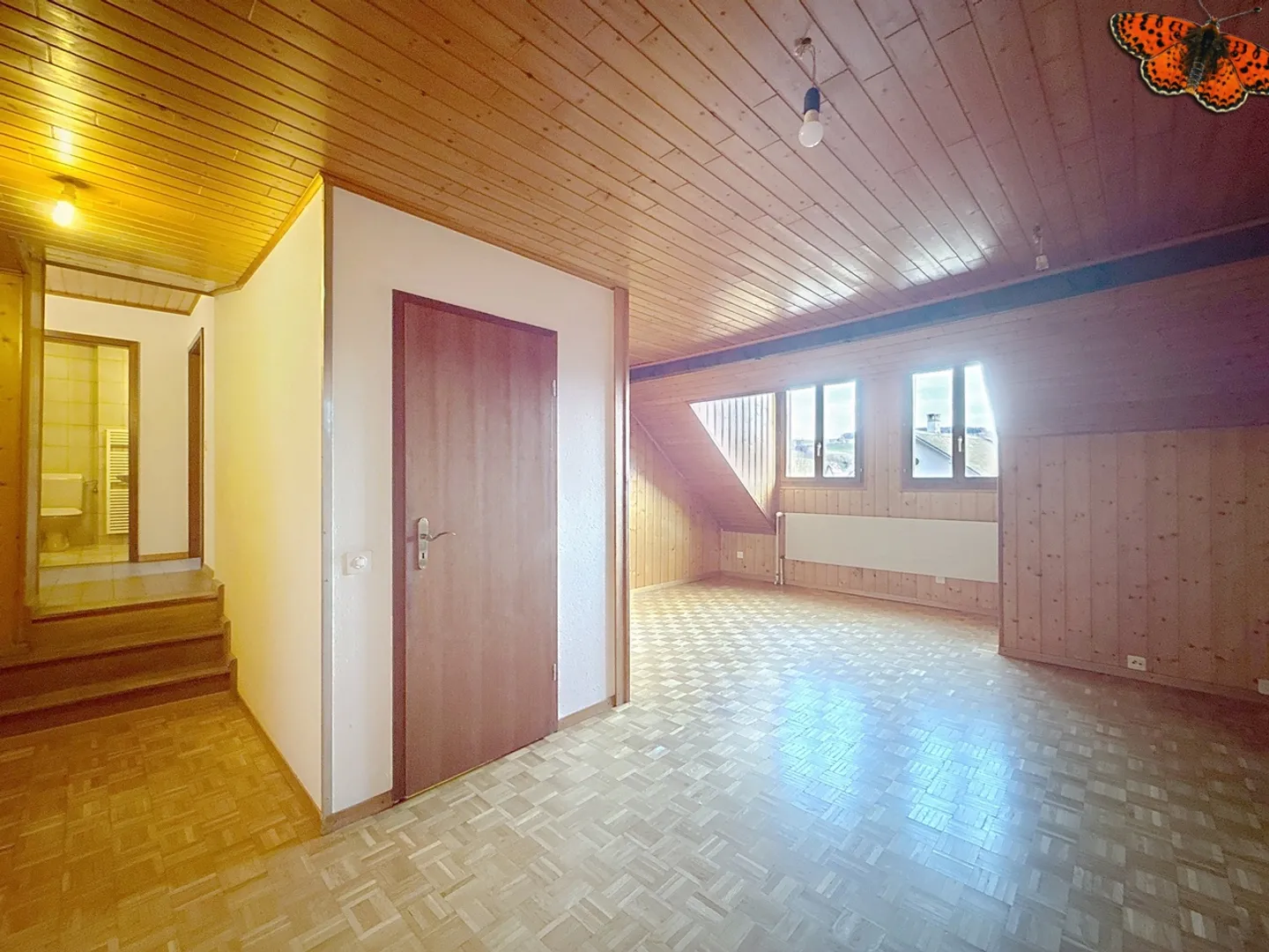 4 ROOMS - In a quiet area - Photo 3 of 10