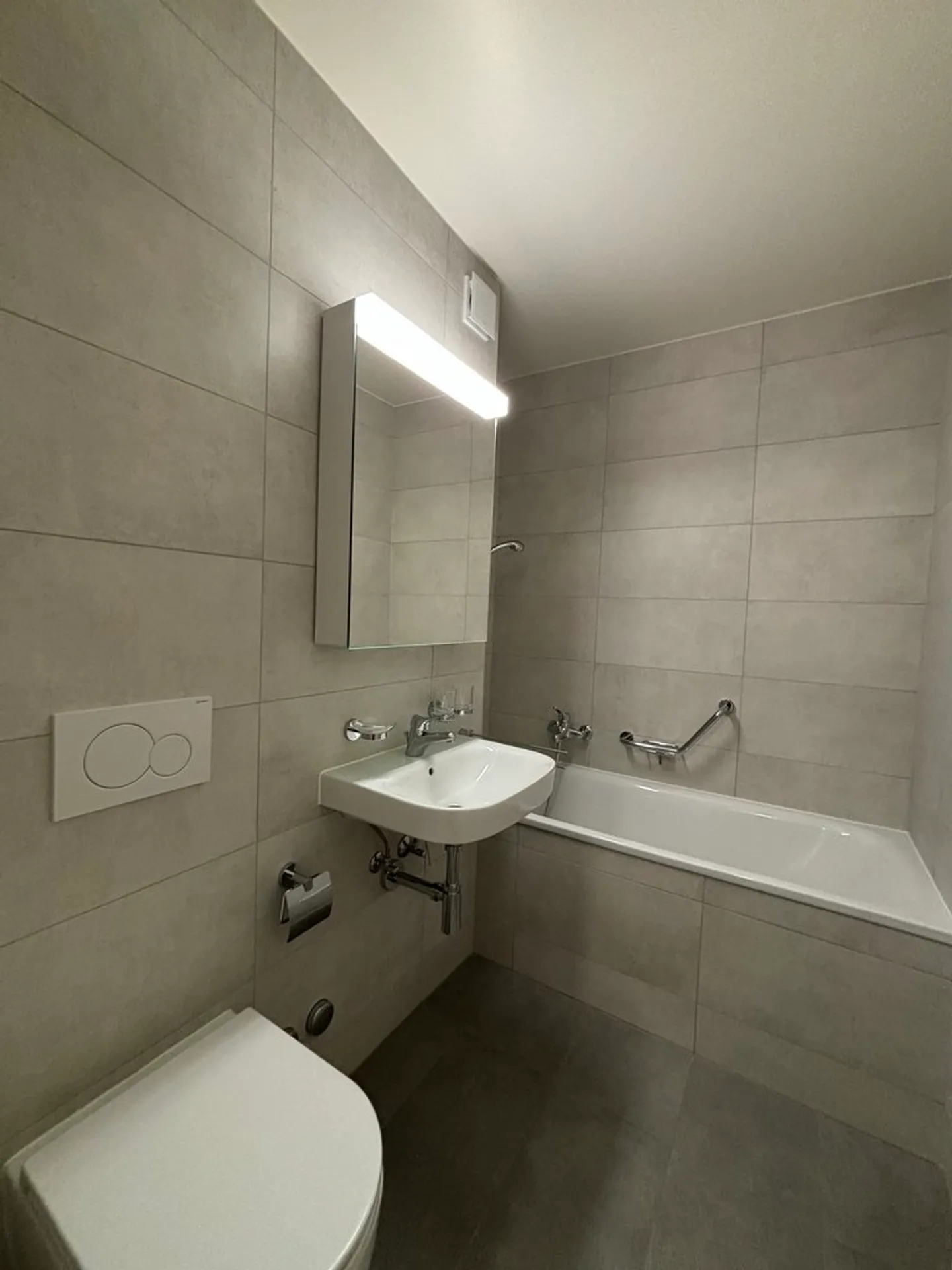 Wohnung mieten - Foto 3 von 8
