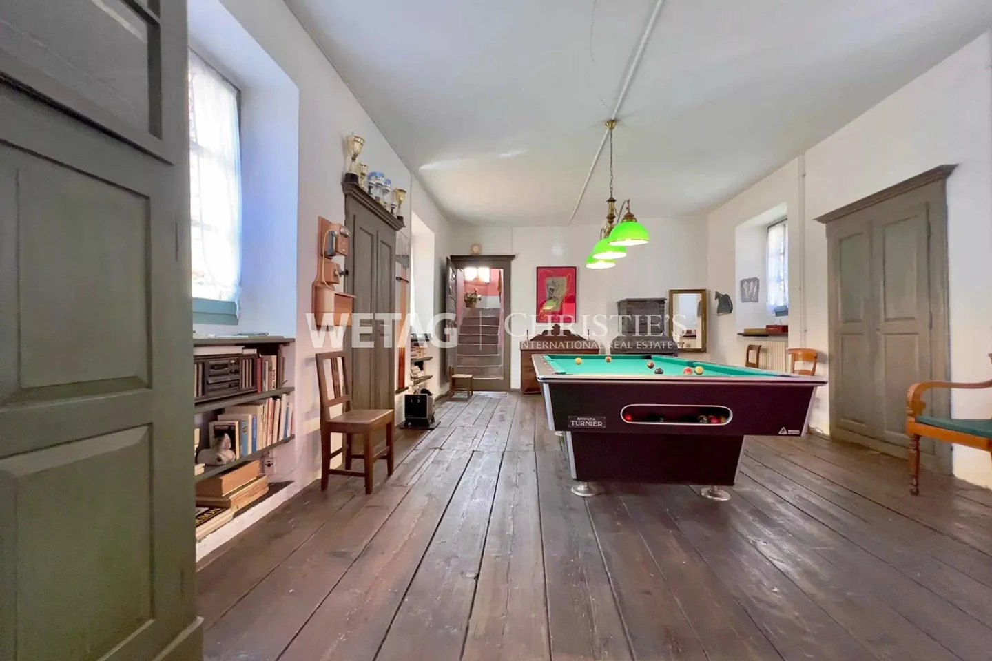Lake Maggiore: Impressive historic villa for sale in Golino - Photo 7 of 13
