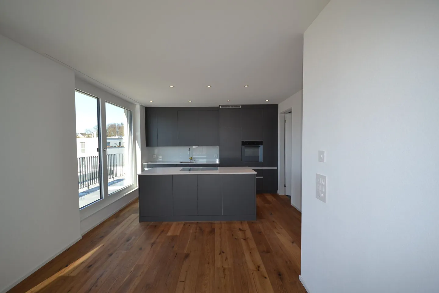 Attico di 3,5 stanze - Foto 3 di 9