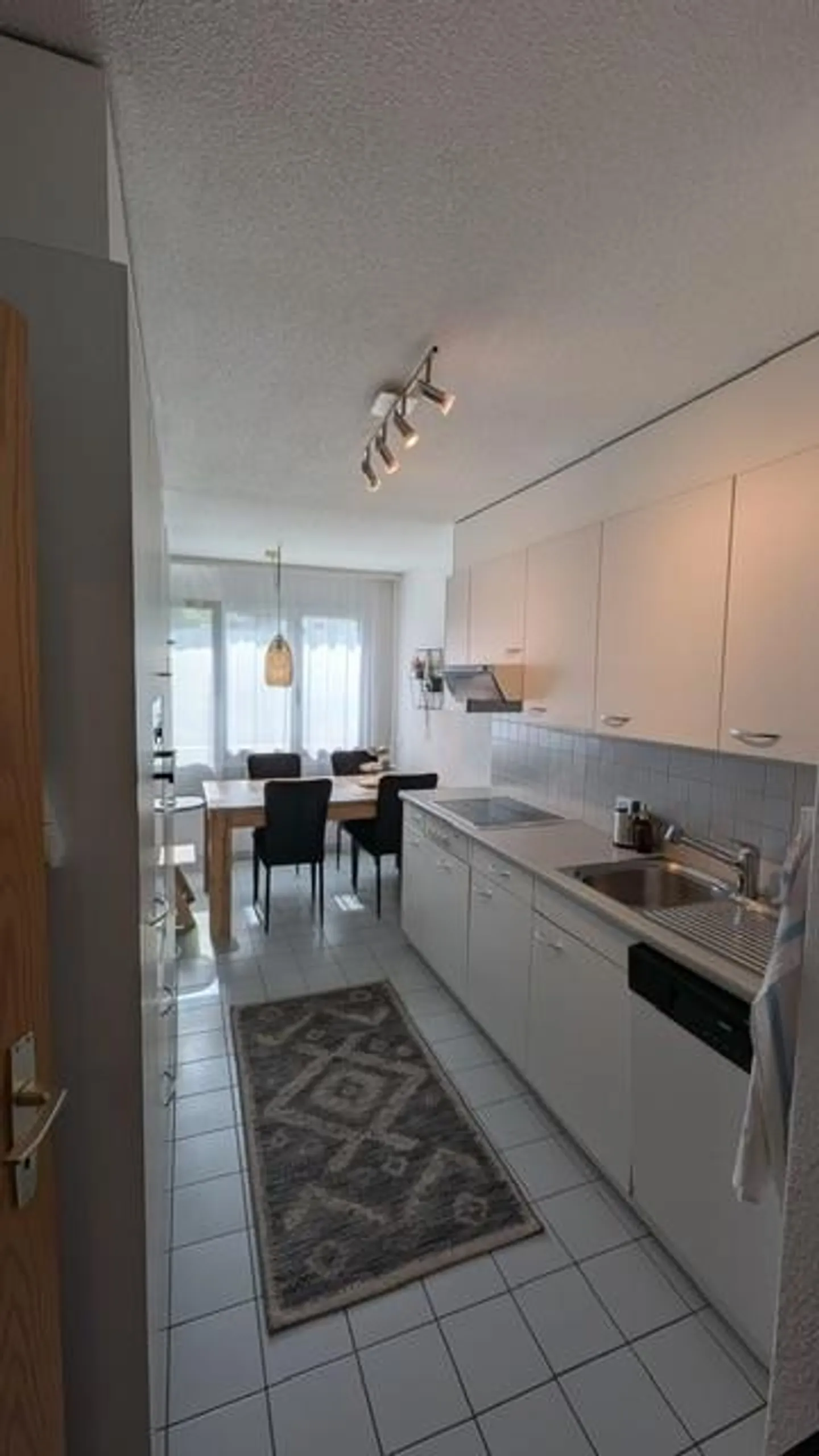 4 1/2 Zimmerwohnung - Foto 3 von 10