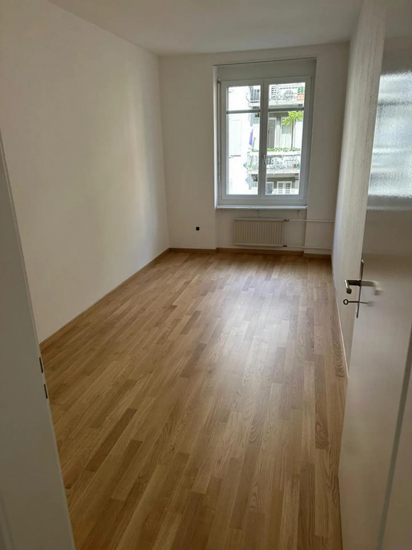Bell'appartamento nel quartiere 4 - Limitato fino al 30.09.2027 - Foto 3 di 8