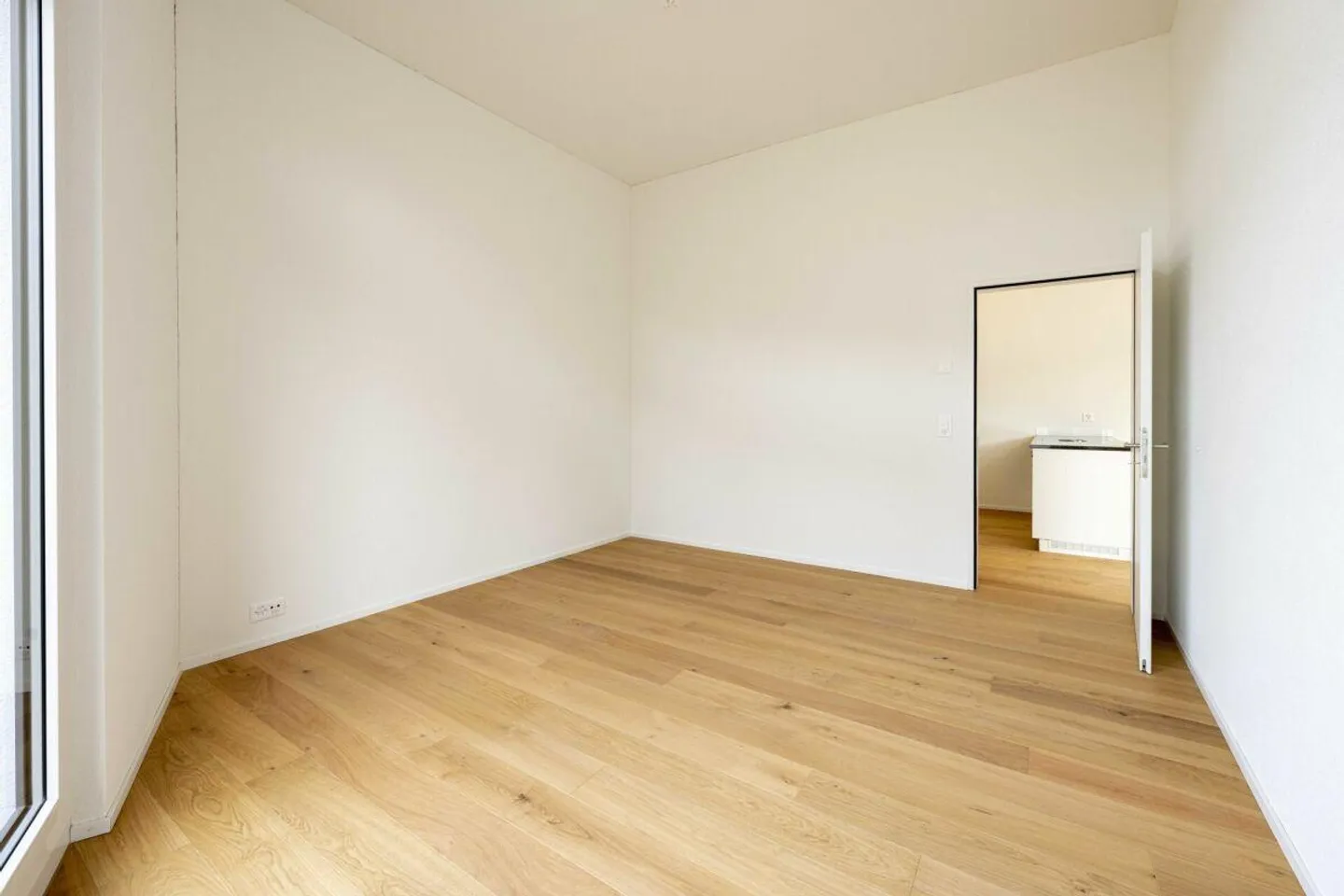 Appartamento al piano terra di 3,5 locali attraente - Foto 2 di 6