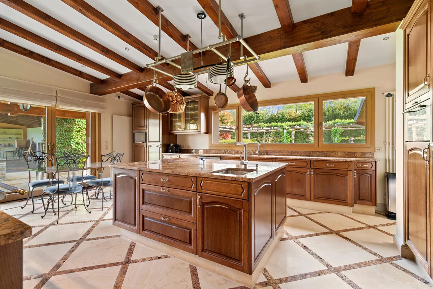 Exceptional property of 2 hectares, pond, river, near Lausanne - Photo 12 of 16