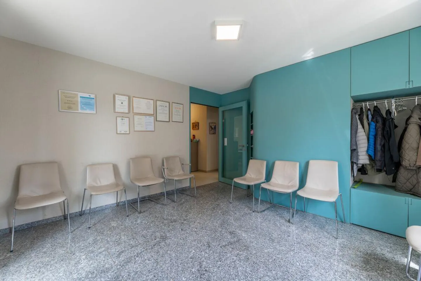 Attraktives Wohn- und Gewerbehaus in Bremgarten - Foto 7 von 12