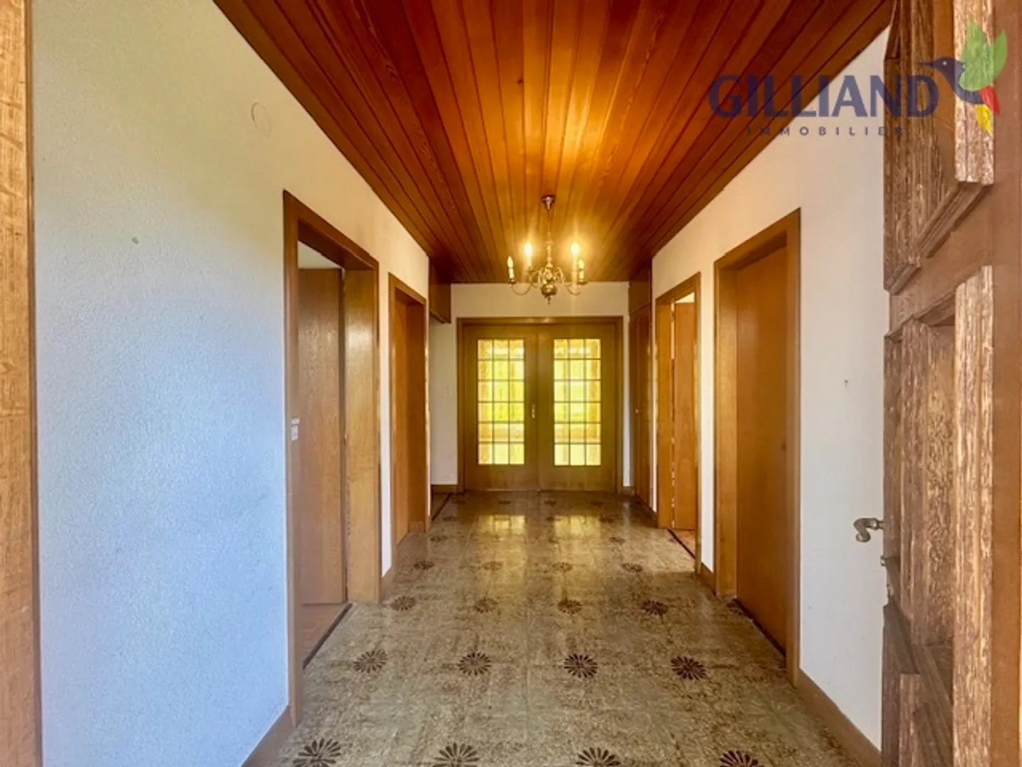 Schöne 5,5-Zimmer-Einzelvilla mit Studio im Herzen von Lucens - Foto 7 von 28