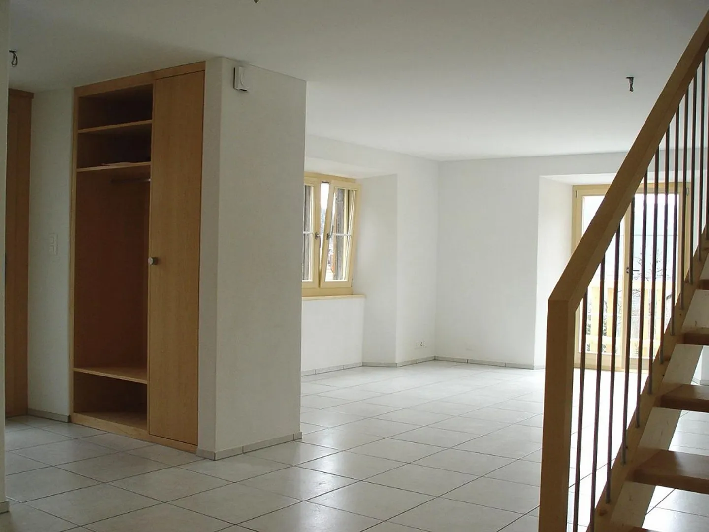 Moderne Wohnung in sonnigem Seewis - Foto 3 von 8