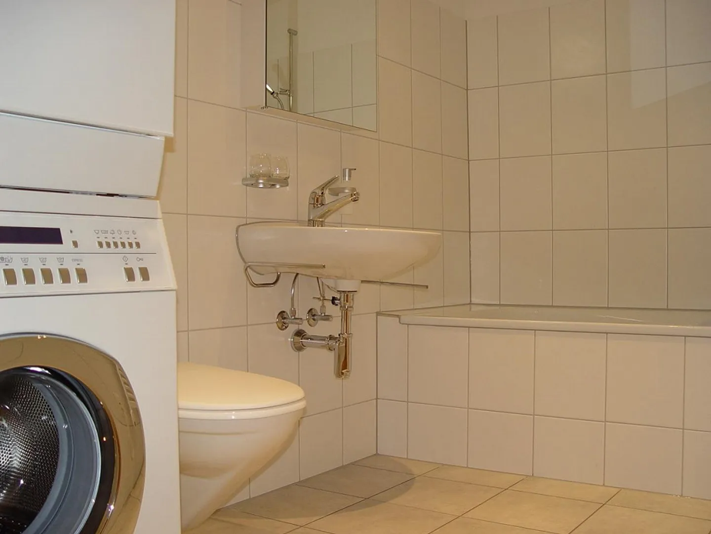 Moderne Wohnung in sonnigem Seewis - Foto 7 von 8