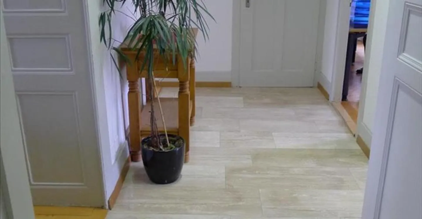 Spazio ufficio in affitto - Foto 3 di 7