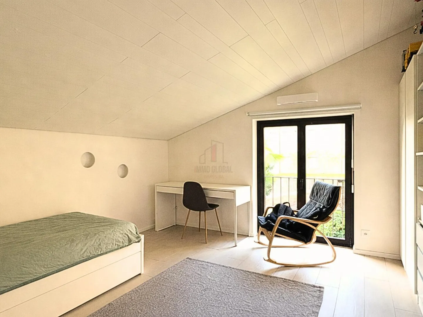 IHRE CHARMIERENDE ZUFLUCHT AM SEE - Foto 10 von 13