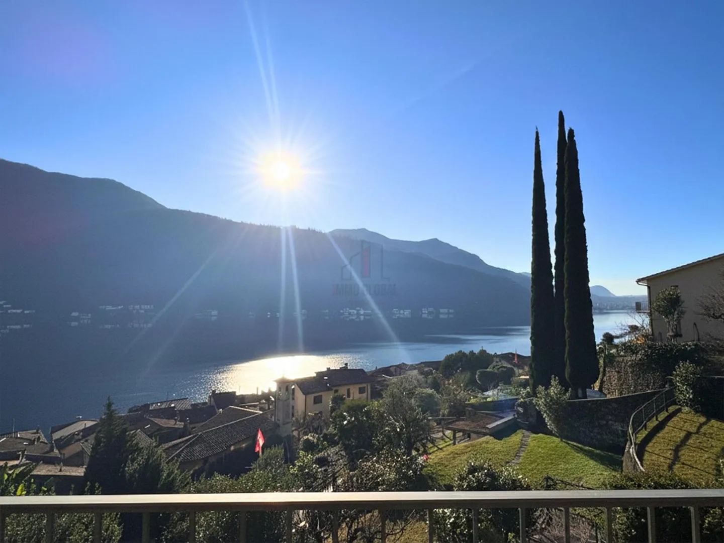 IHRE CHARMIERENDE ZUFLUCHT AM SEE - Foto 12 von 13