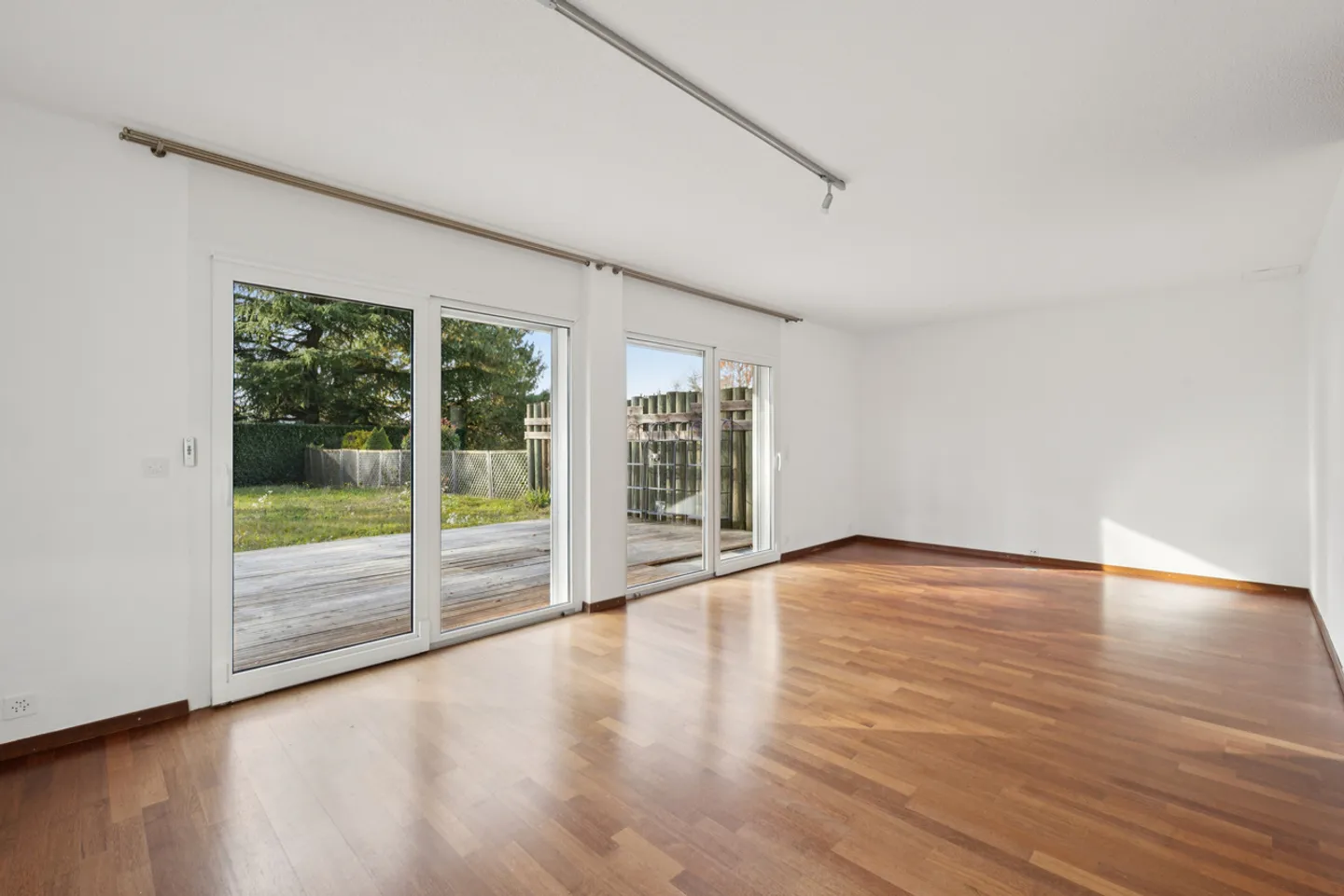 Maison jumelée 5.5 pièces - Photo 4 sur 12