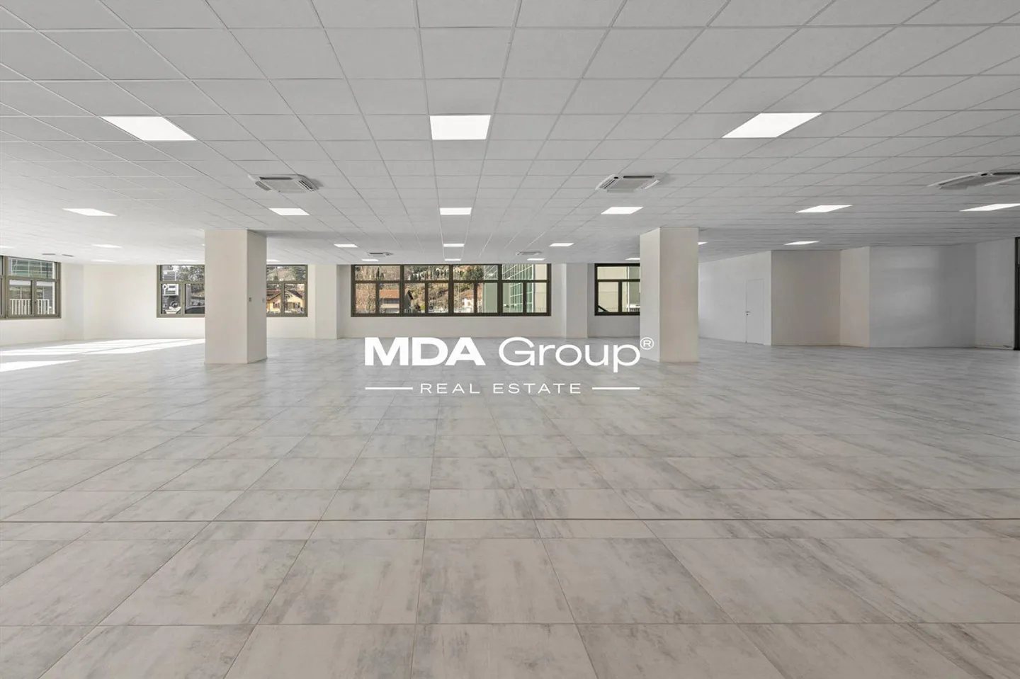 Büro - Mendrisio - Foto 3 von 13