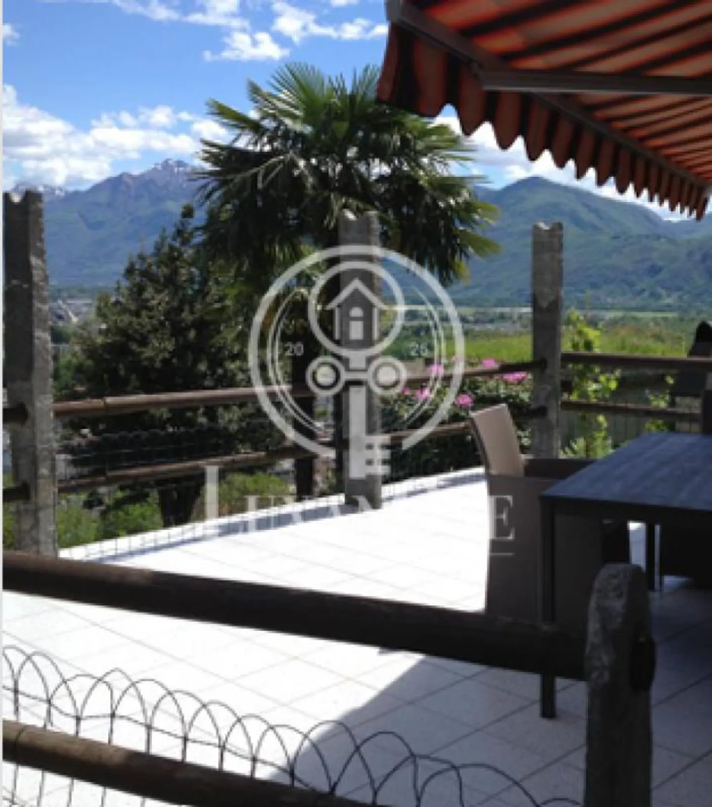 Unique holiday property with dependance, view and privacy - Photo 6 of 6