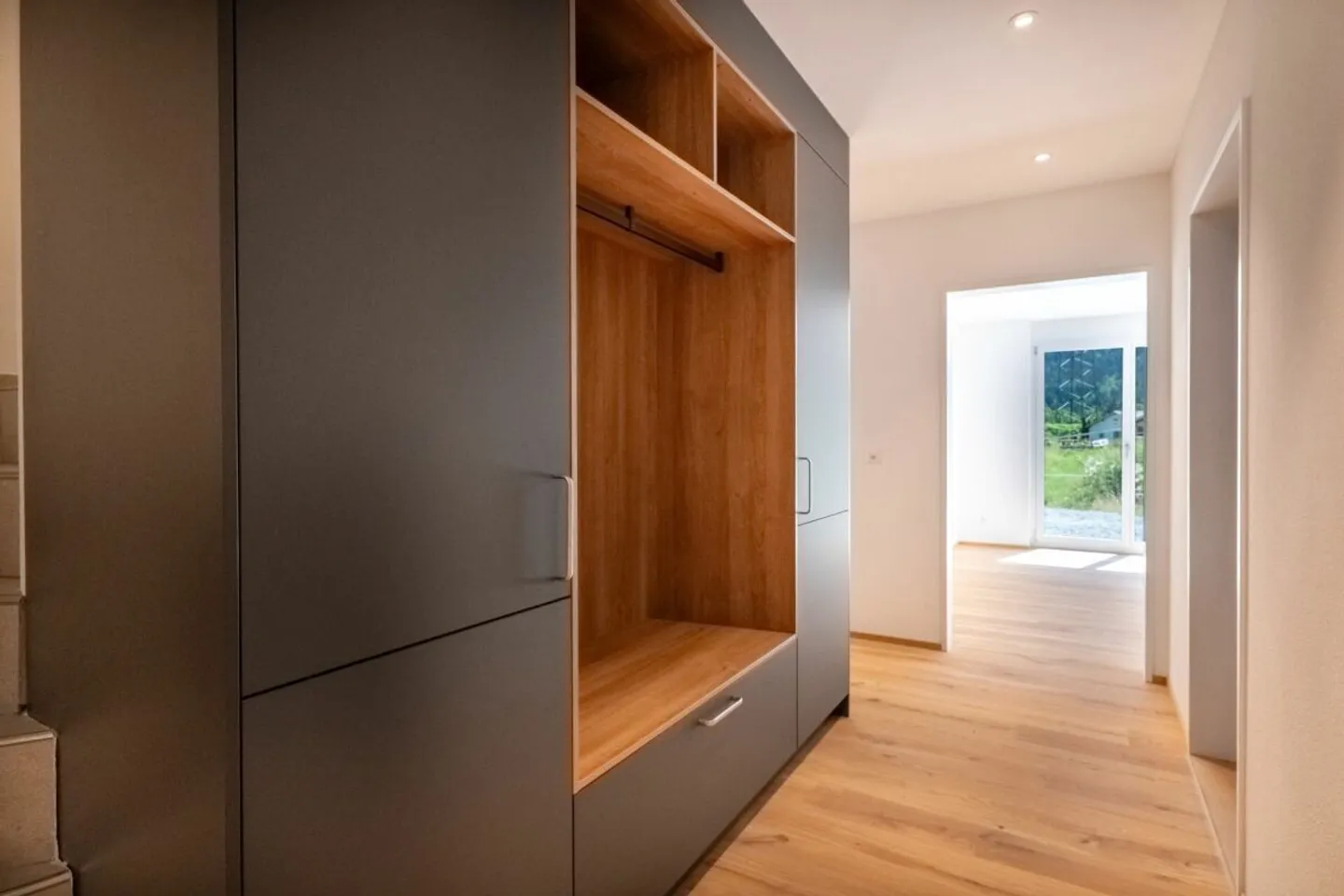 Vivere, sentirsi bene, guadagnare: casa di 4,5 stanze nella migliore posizione - Foto 10 di 11