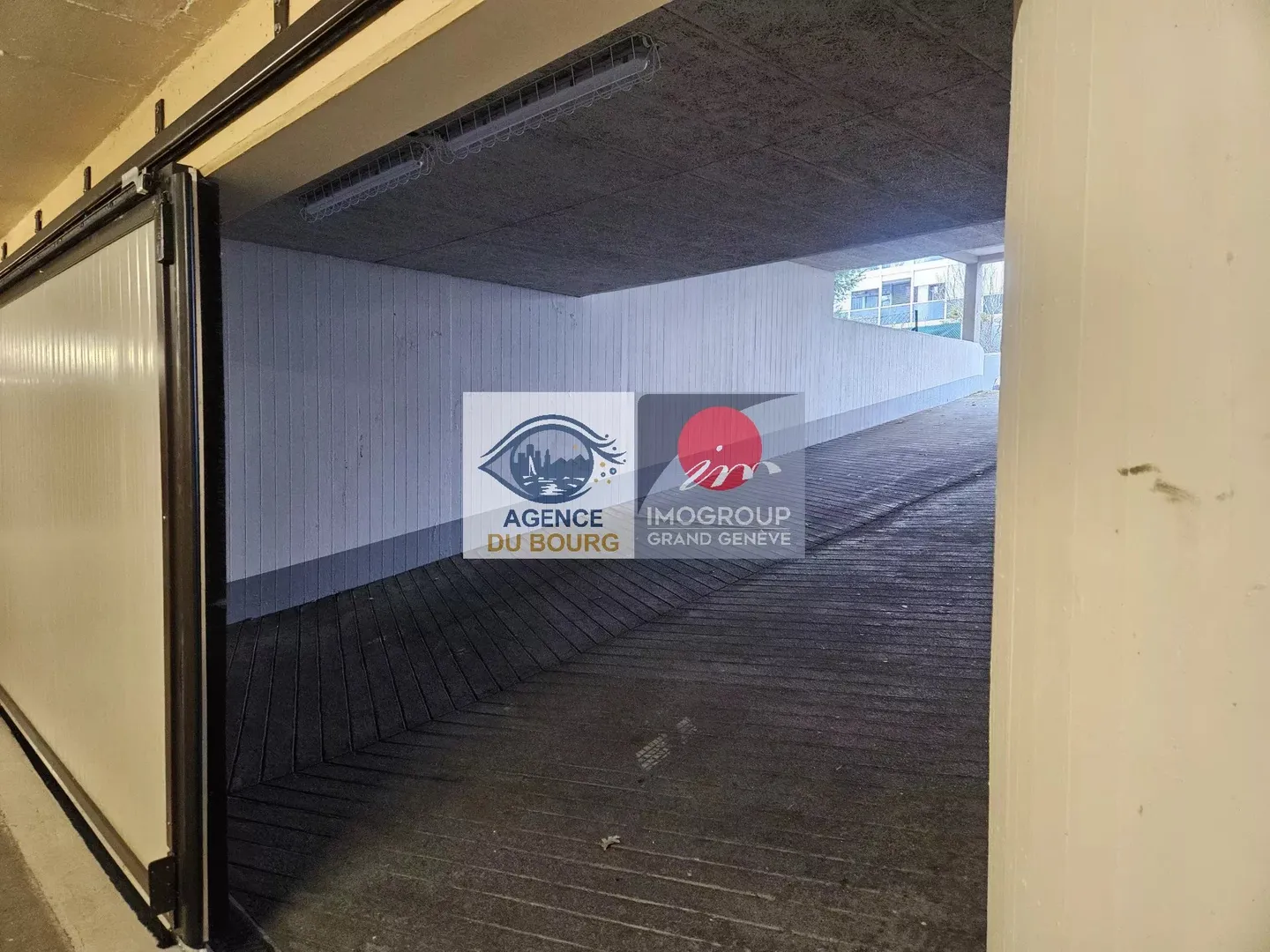 Posto Auto Sicuro a Champel - Foto 3 di 3