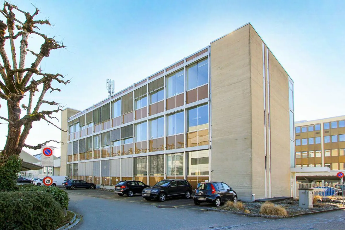 Edificio commerciale e per uffici attraente in posizione privilegiata - Foto 19 di 30