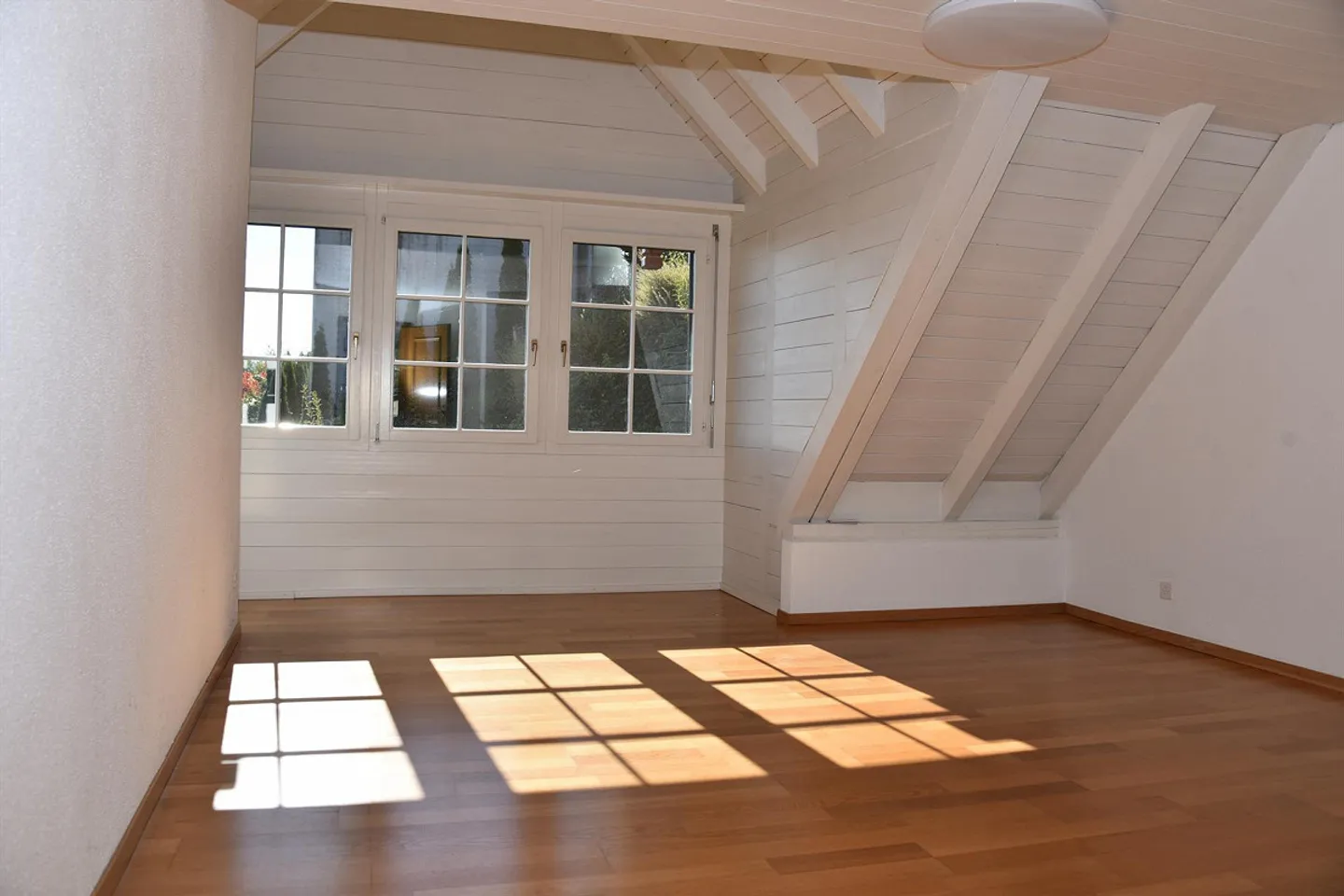 Einmaliges Wohnhaus mit toller Aussicht - Foto 13 von 25