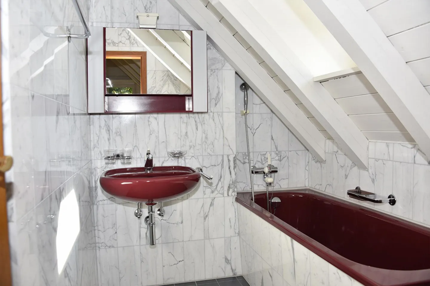 Einmaliges Wohnhaus mit toller Aussicht - Foto 20 von 25