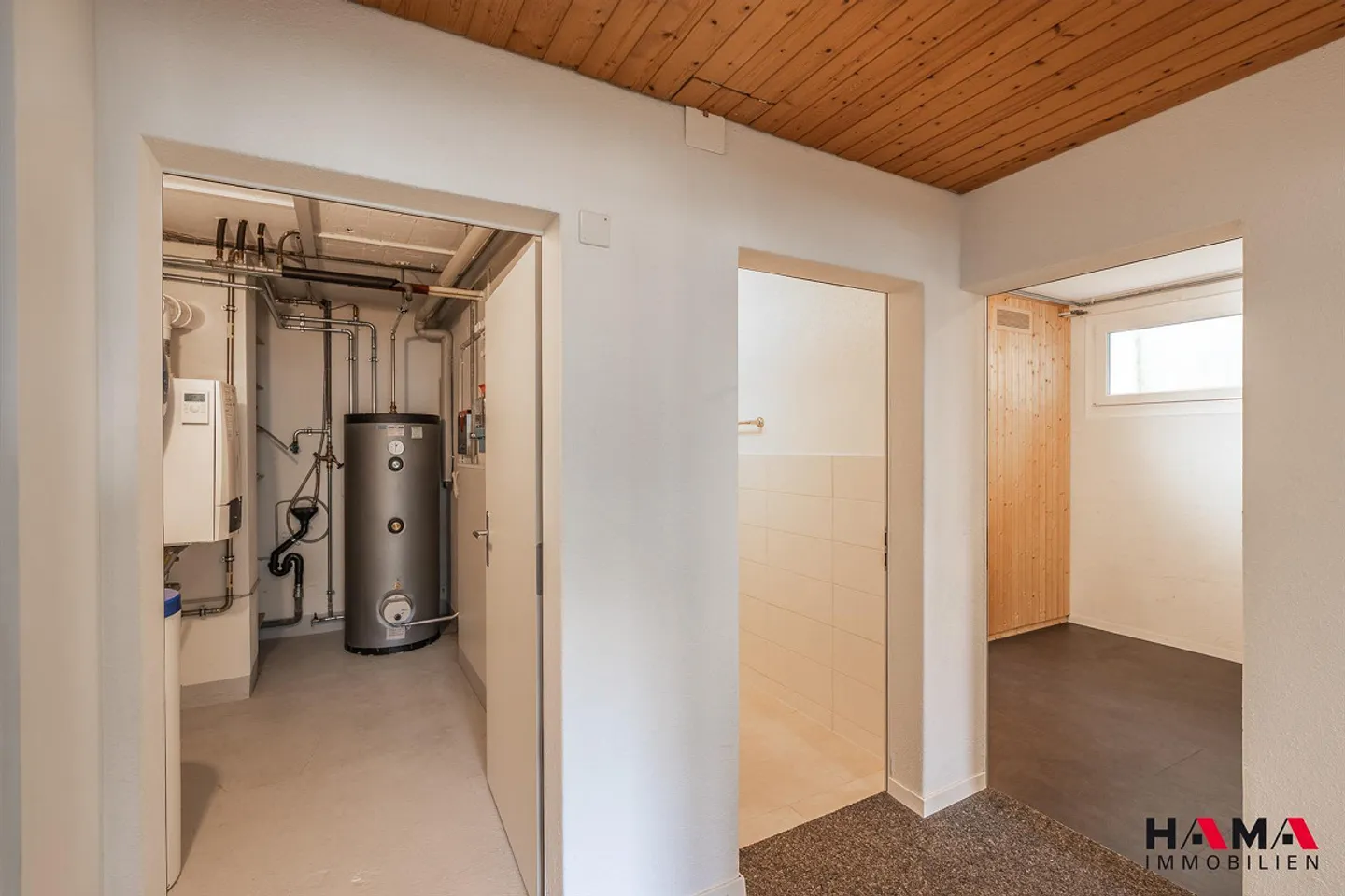 Geräumiges 6.5-Zimmer-Terrassenhaus mit Sauna und Pool an bester Lage in Zofingen zu vermieten - Foto 17 von 30