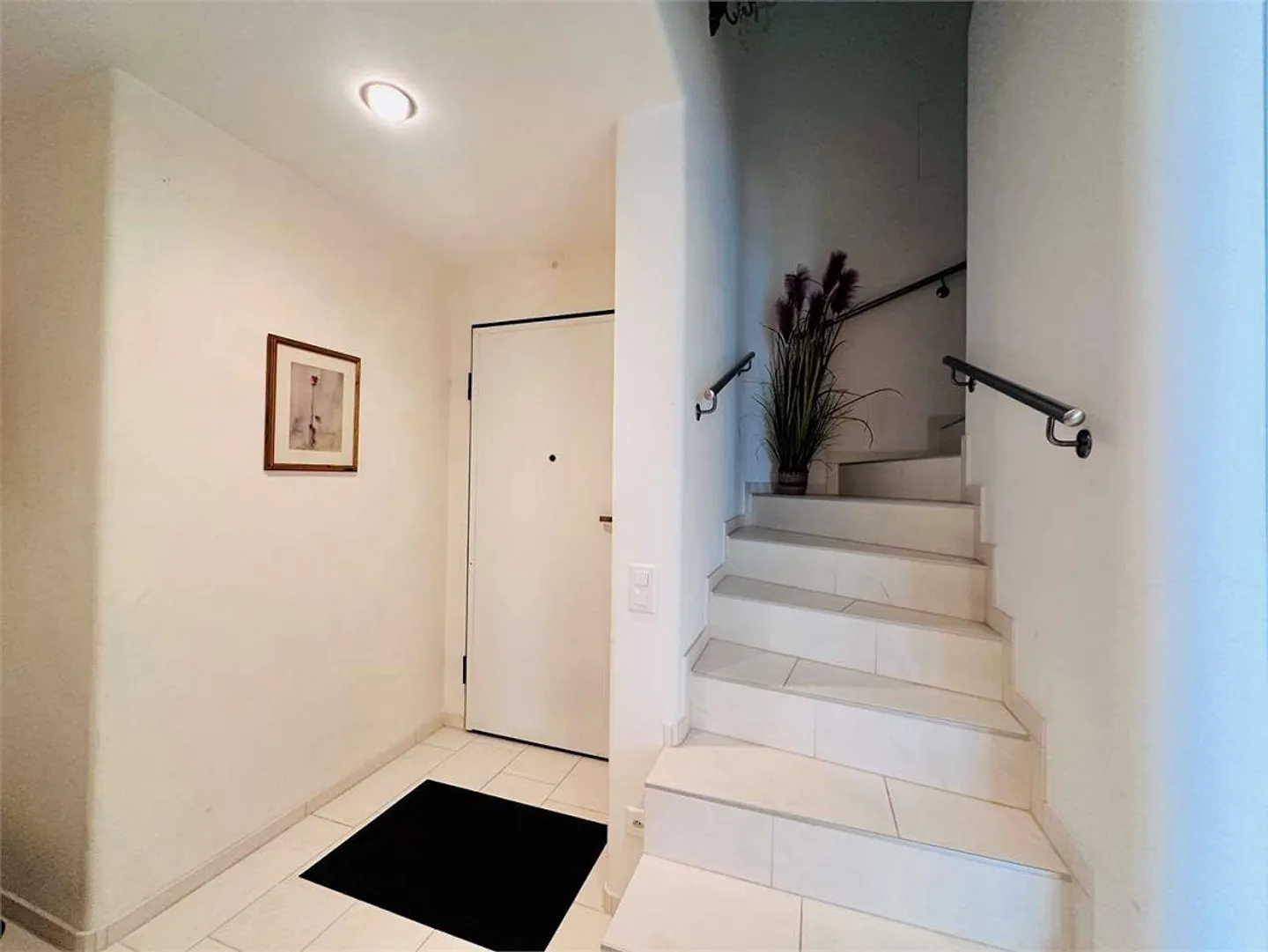 RUVIGLIANA - Duplex 4.5 with magnificent lake view - Photo 2 of 13