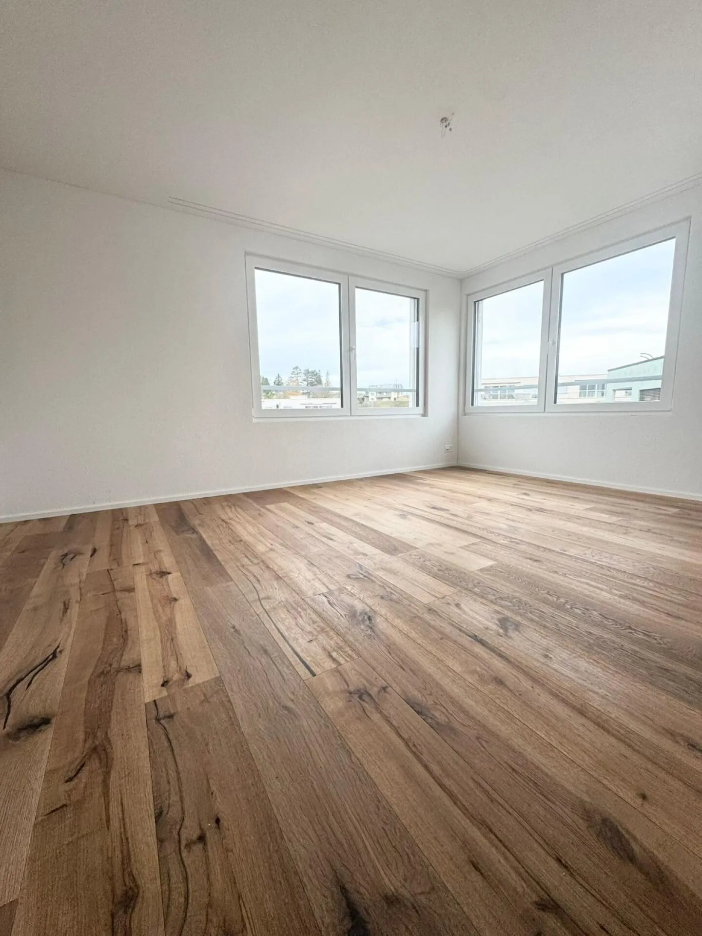 Net rent gifted! First rental; last 3½-room penthouse apartment! - Photo 10 of 10