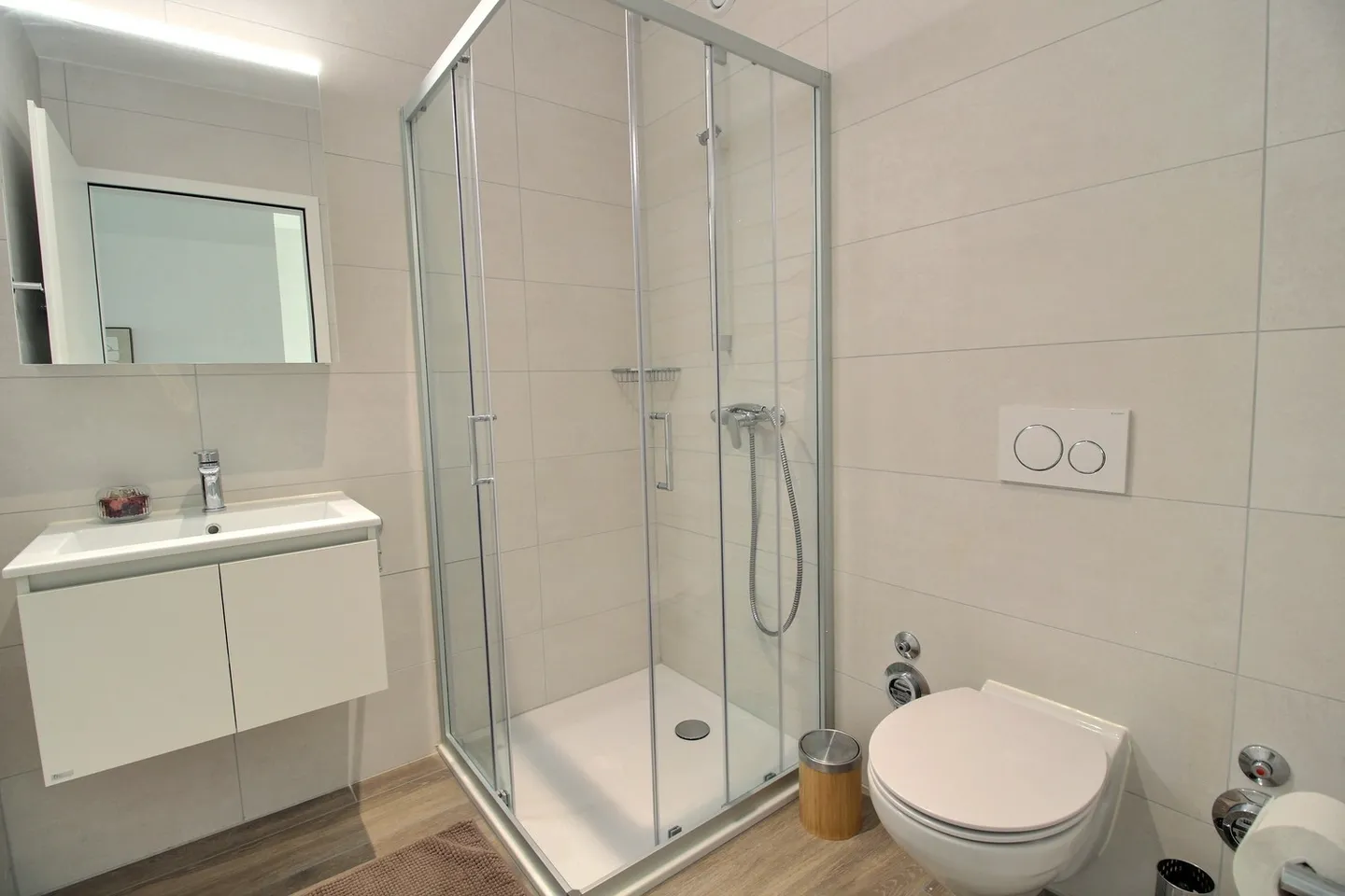 Geräumige Wohnung im Erdgeschoss - Foto 5 von 11