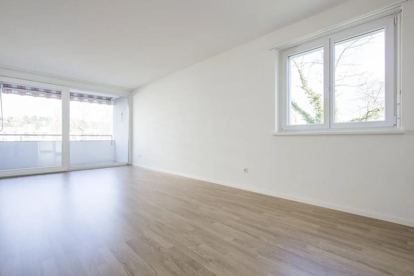 Bella appartamento con vista a Gorenmatt - Foto 1 di 12