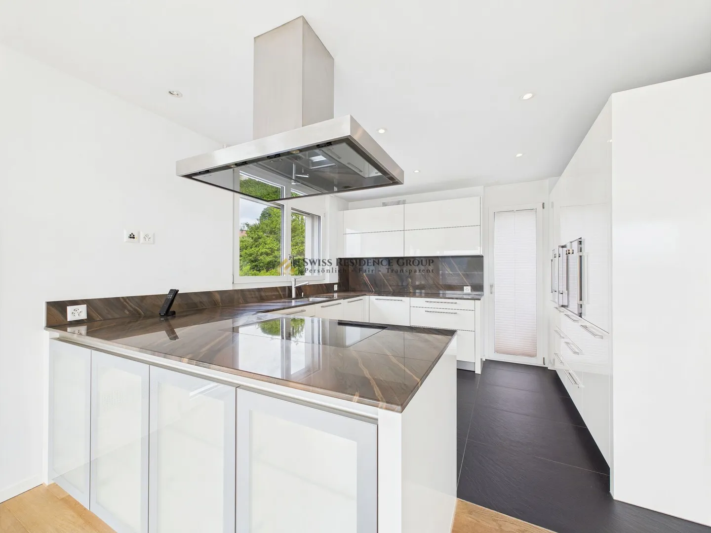 Appartement en Attique de Rêve avec Haut Standard - Photo 3 sur 12